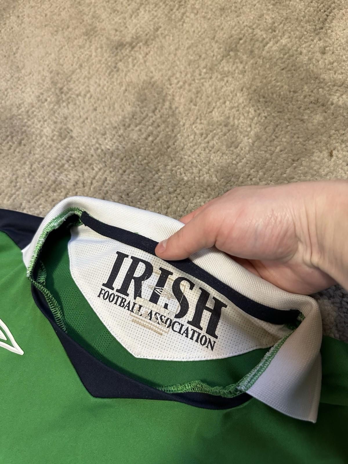 Umbro Northern Ireland Umbro 2006 Football Shirt Soccer Jersey Size US XL / EU 56 / 4 - 5 Thumbnail