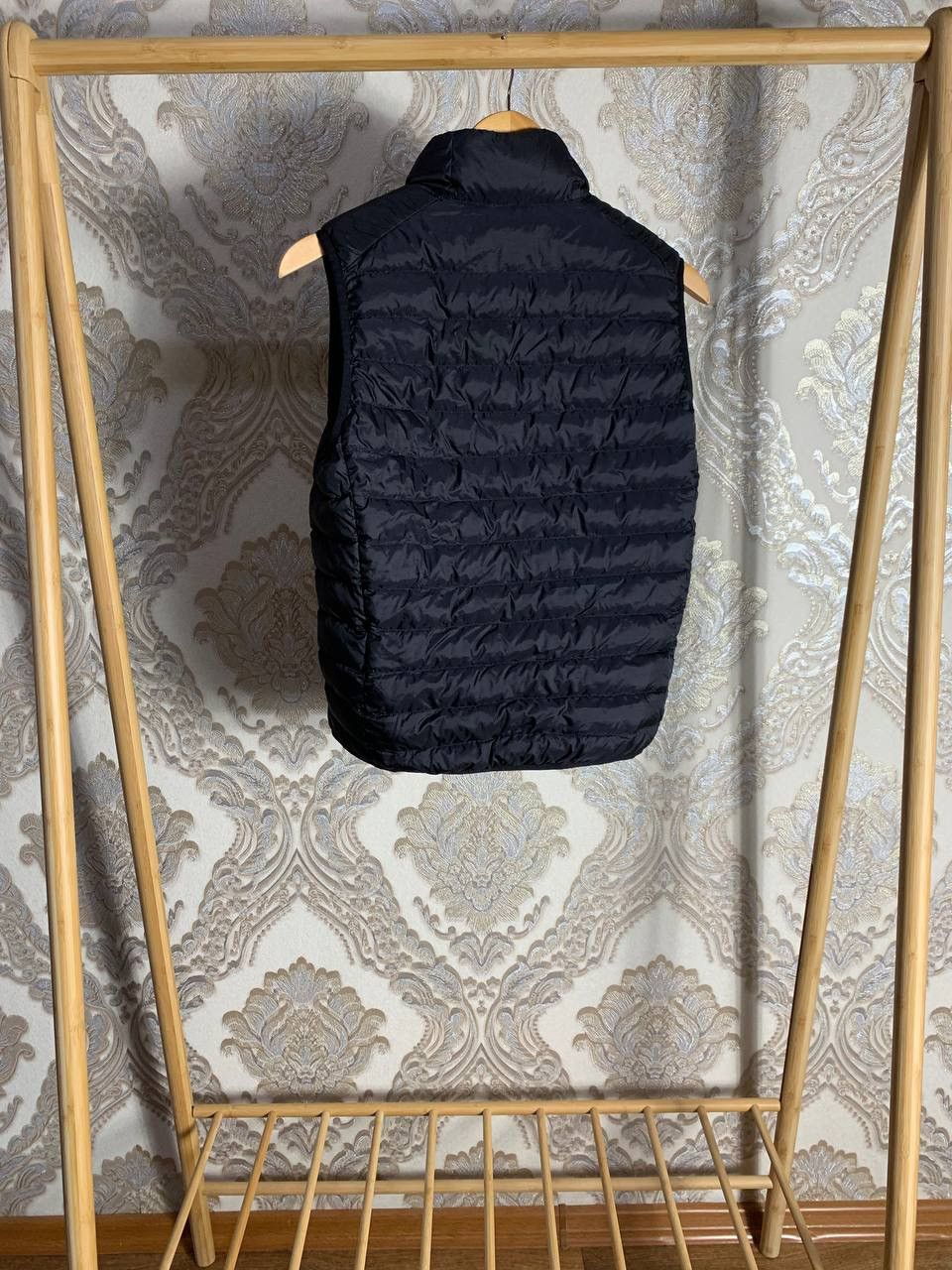 Uniqlo × Vintage VERY RARE UNIQLO VESTS JAPAN STYLE PUFFER DOWN Y2K 90s SK8 Size US XS / EU 42 / 0 - 8 Thumbnail