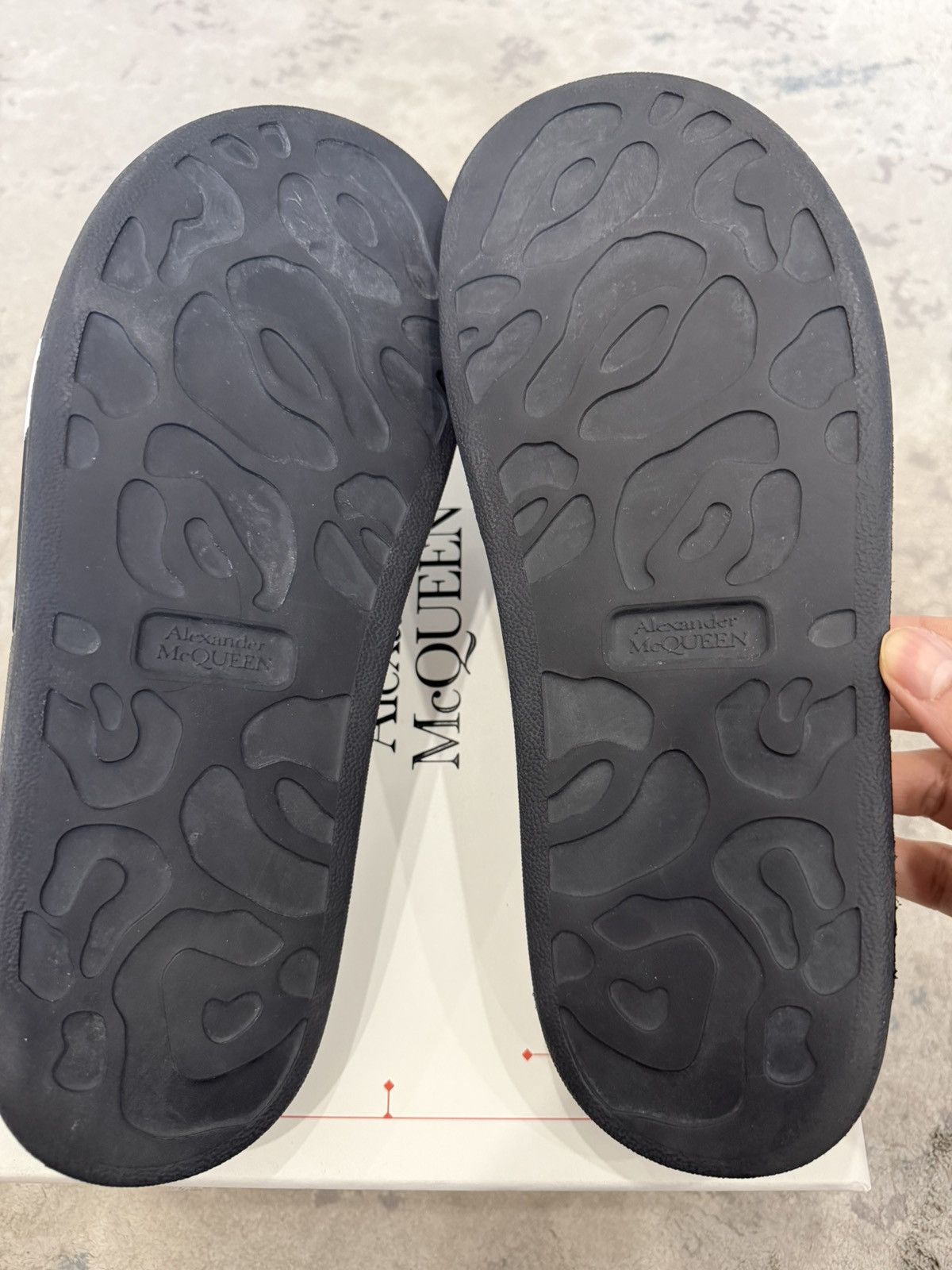Alexander McQueen Alexander McQueen Slides Size 9US Size US 9 / EU 42 - 5 Thumbnail