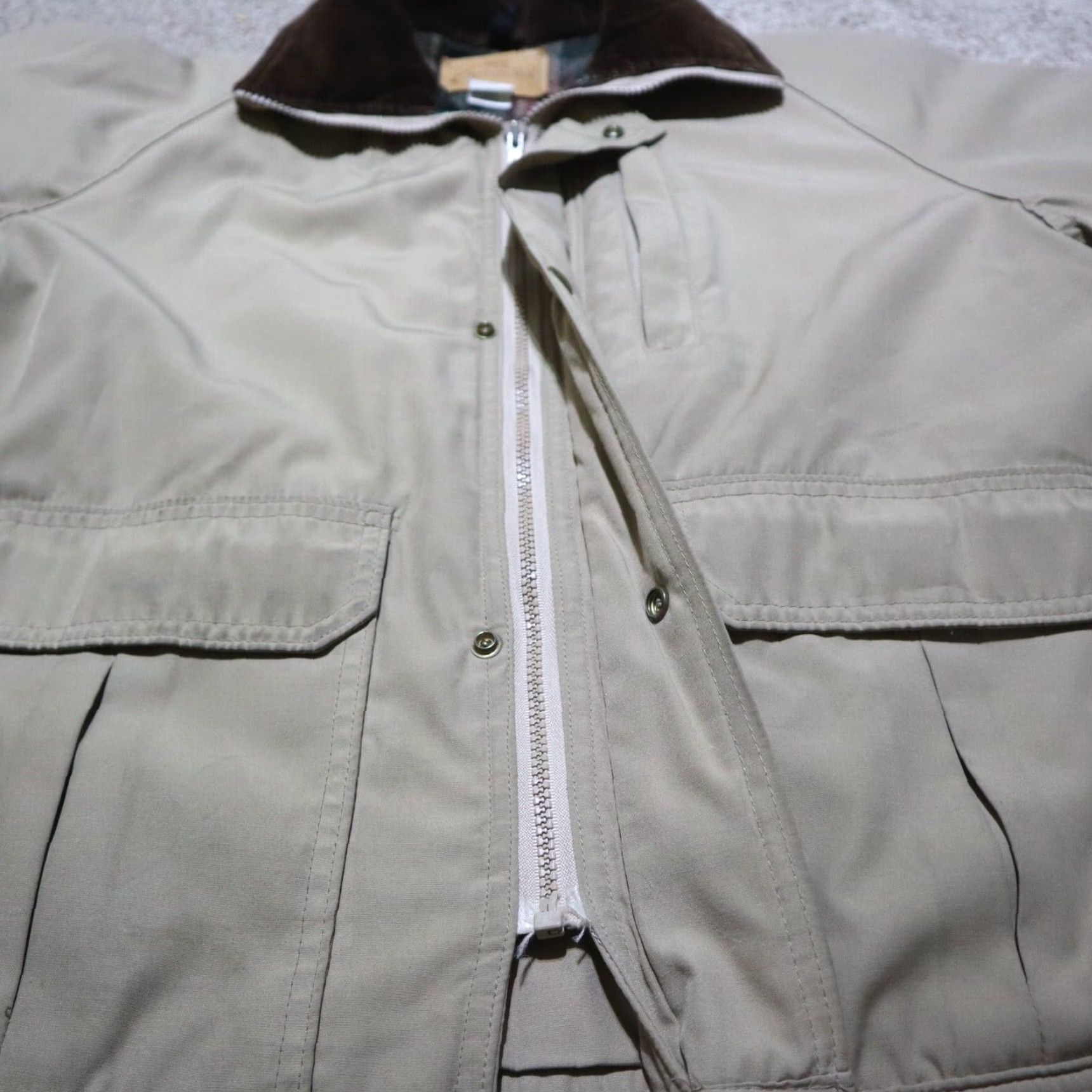 Vintage VINTAGE Woolrich Jacket Coat Chatham Run L Be ig e? Size US L / EU 52-54 / 3 - 4 Thumbnail