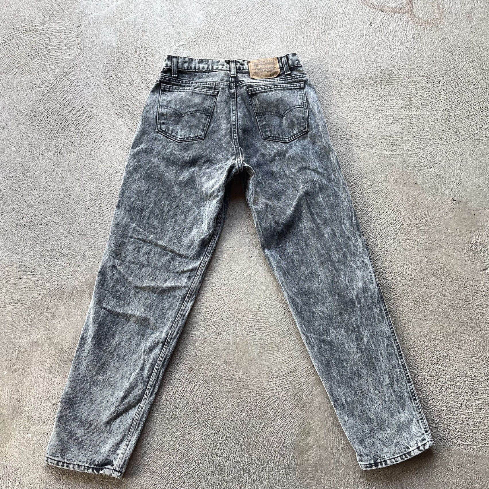 Levi's VINTAGE Levi's 550 Jeans Mens Straight Denim 31x30 Black 90s Western Relaxed Fit Men’s Jeans Size US 31 - 2 Thumbnail