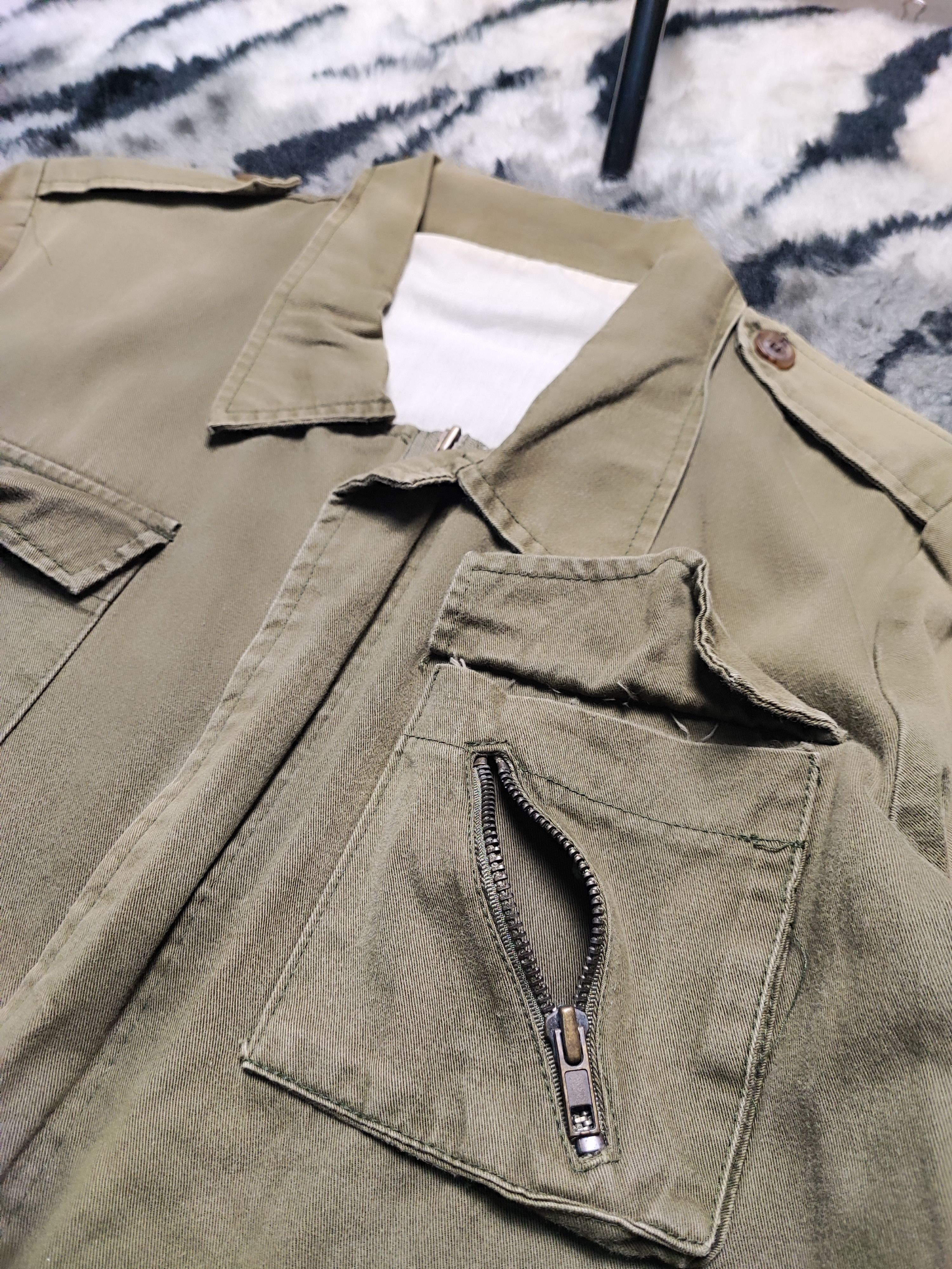 Vintage Vintage Faded Olive Military Field Jacket Utility Coat Size US M / EU 48-50 / 2 - 7 Thumbnail