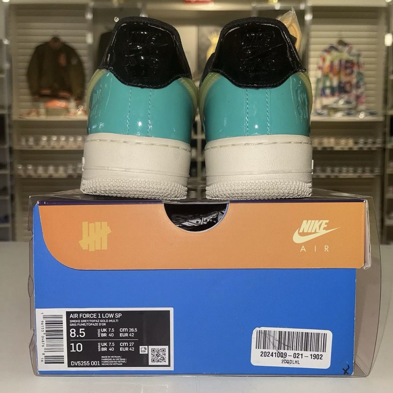 Nike Undefeated x Air Force 1 Low ‘Community’ - LIGHTLY WORN Size US 8.5 / EU 41-42 - 3 Thumbnail