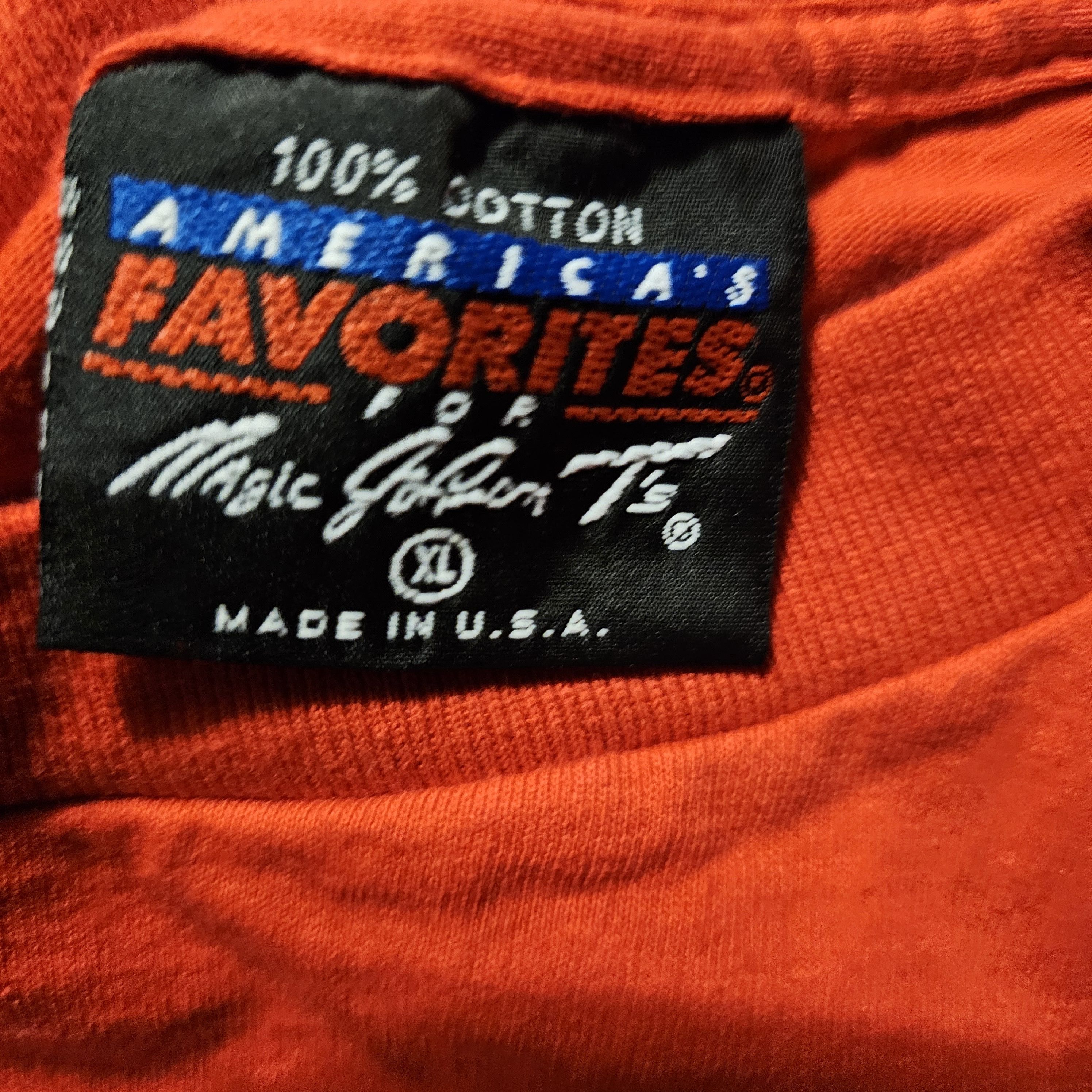 Other 1992 Magic Johnson Tees Chicago Bulls T Shirt Size XL Size US XL / EU 56 / 4 - 3 Thumbnail