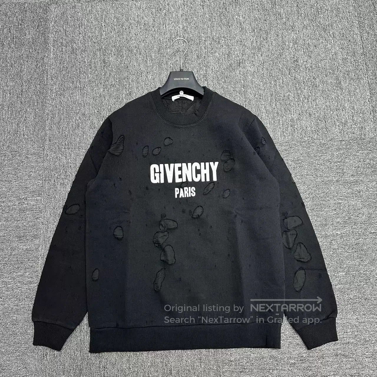 Givenchy Givenchy Distressed Logo Letter Sweatshirt. Size US L / EU 52-54 / 3 - 1 Thumbnail