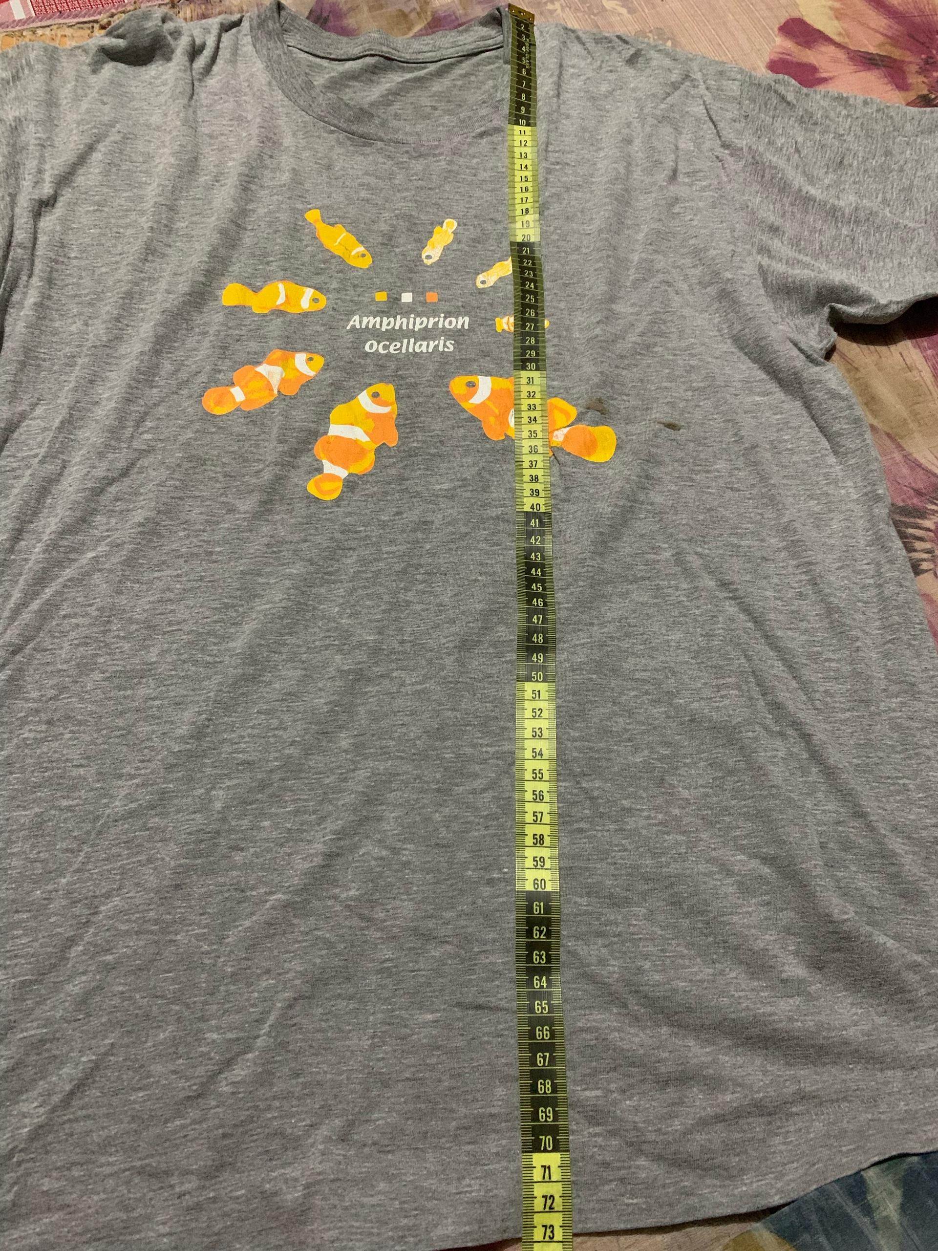 Vintage single stich clown fish life cycle amphiprion ocellaris Size US L / EU 52-54 / 3 - 4 Thumbnail