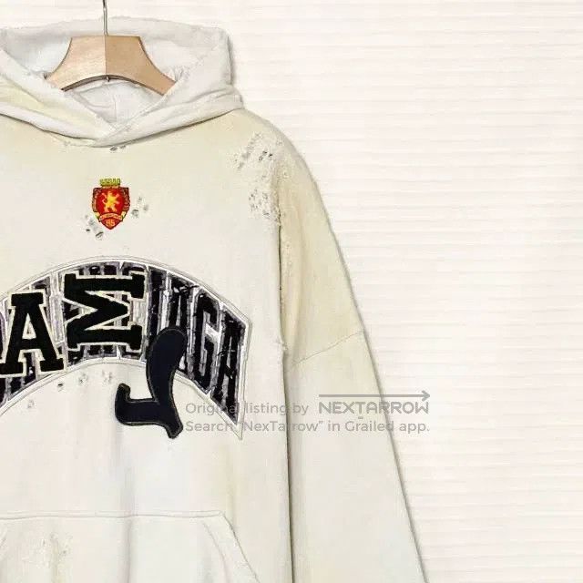 Balenciaga Balenciaga Manchester United letter print hooded long Size US XL / EU 56 / 4 - 3 Thumbnail