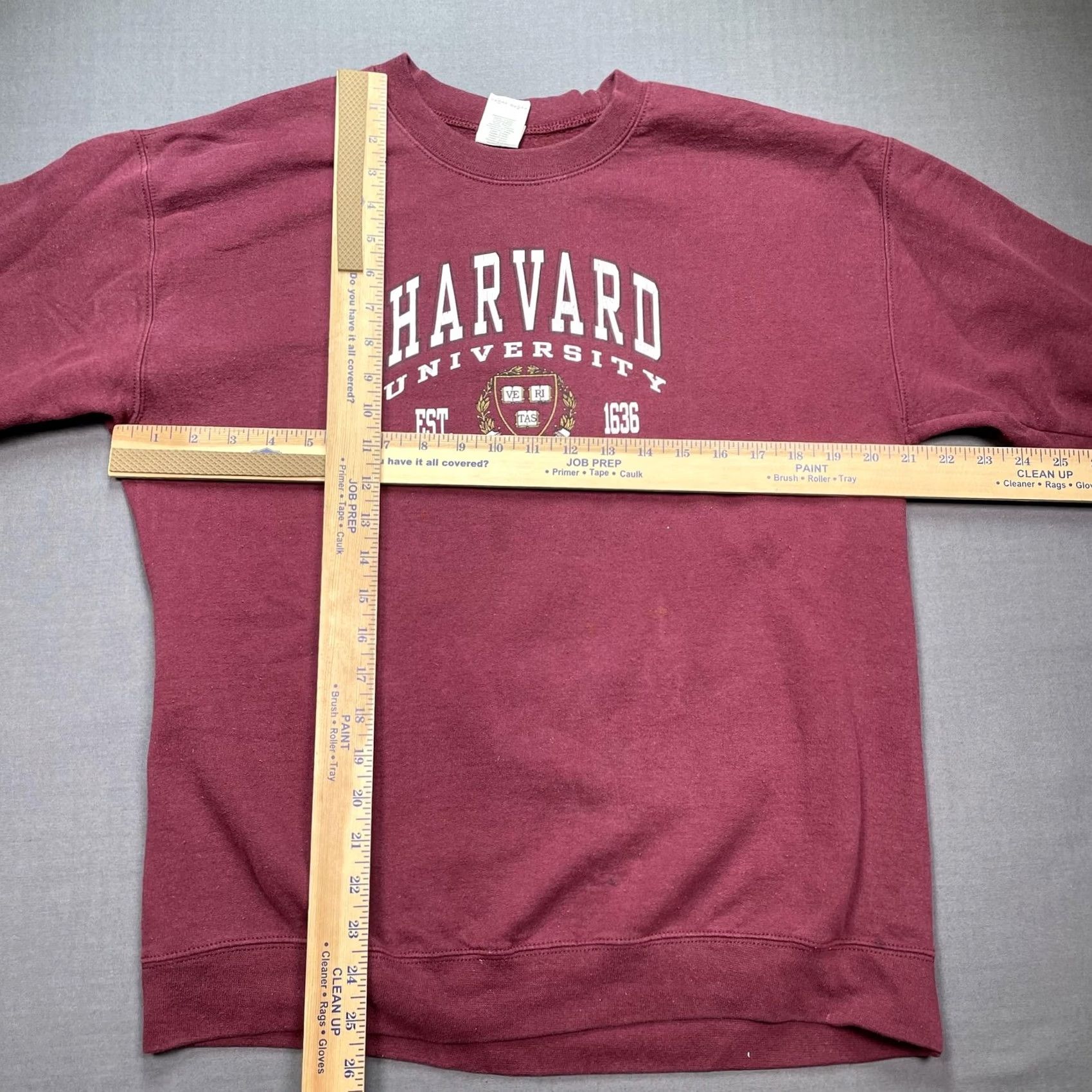 Gildan Harvard University Sweatshirt Mens Medium Red Crest Logo Fleece Gildan Heavy Blend Pullover Crew Neck Long Sleeve Size US M / EU 48-50 / 2 - 7 Thumbnail