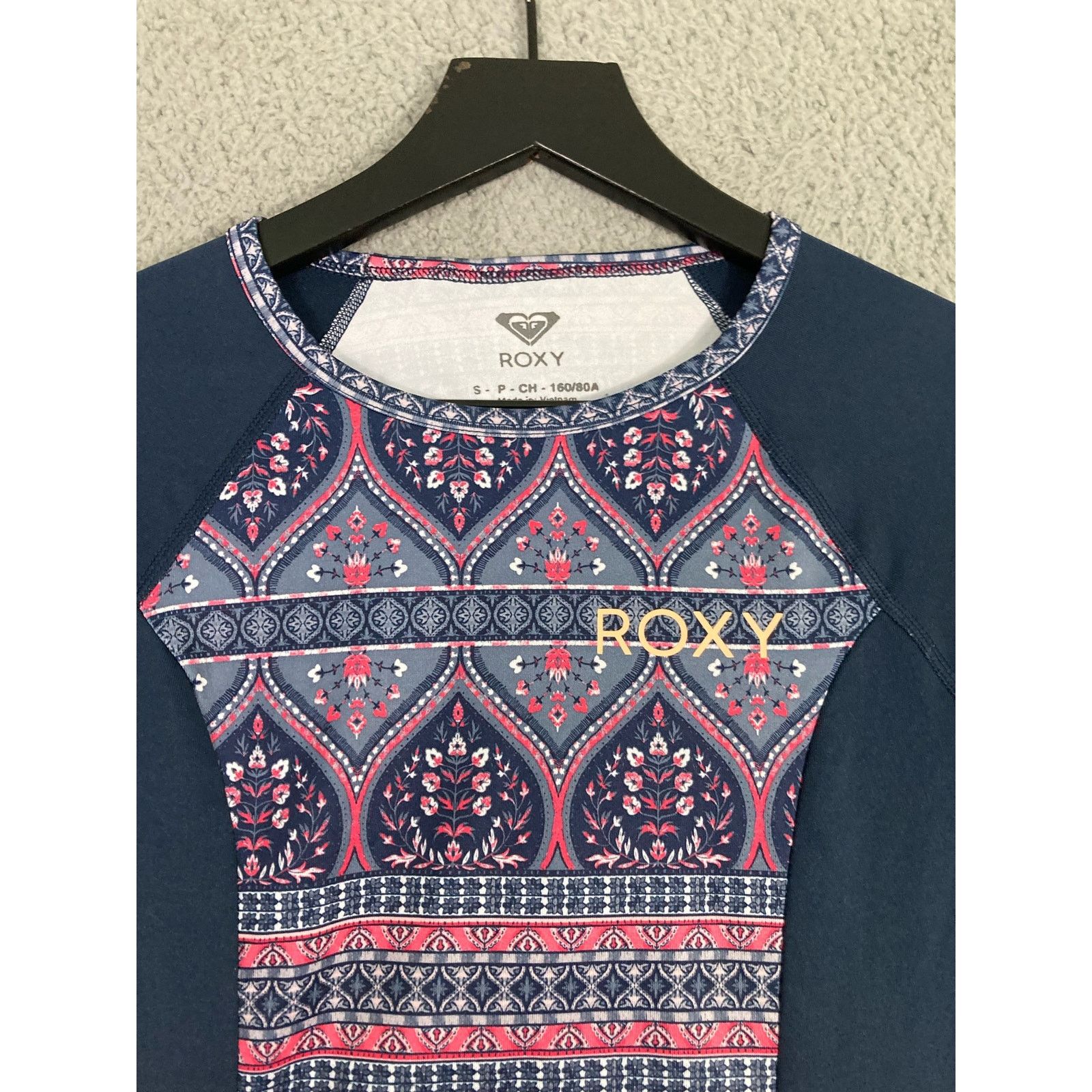 Other Roxy Waves Long Sleeve Rash Guard Swim Shirt UPF 50 Size S Size S / US 4 / IT 40 - 7 Thumbnail