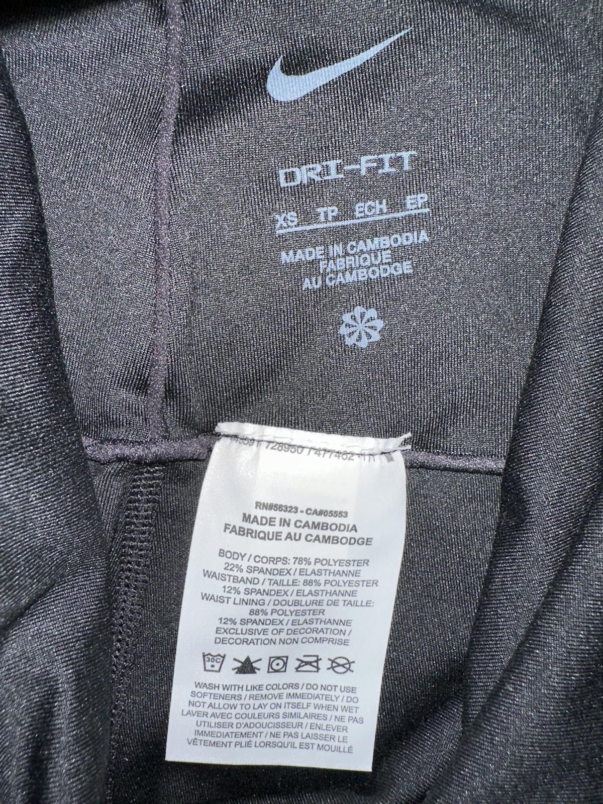 Nike Nike Women's One Dri-FIT 7” Maternity Black Shorts Size 26" / US 2 / IT 38 - 3 Thumbnail
