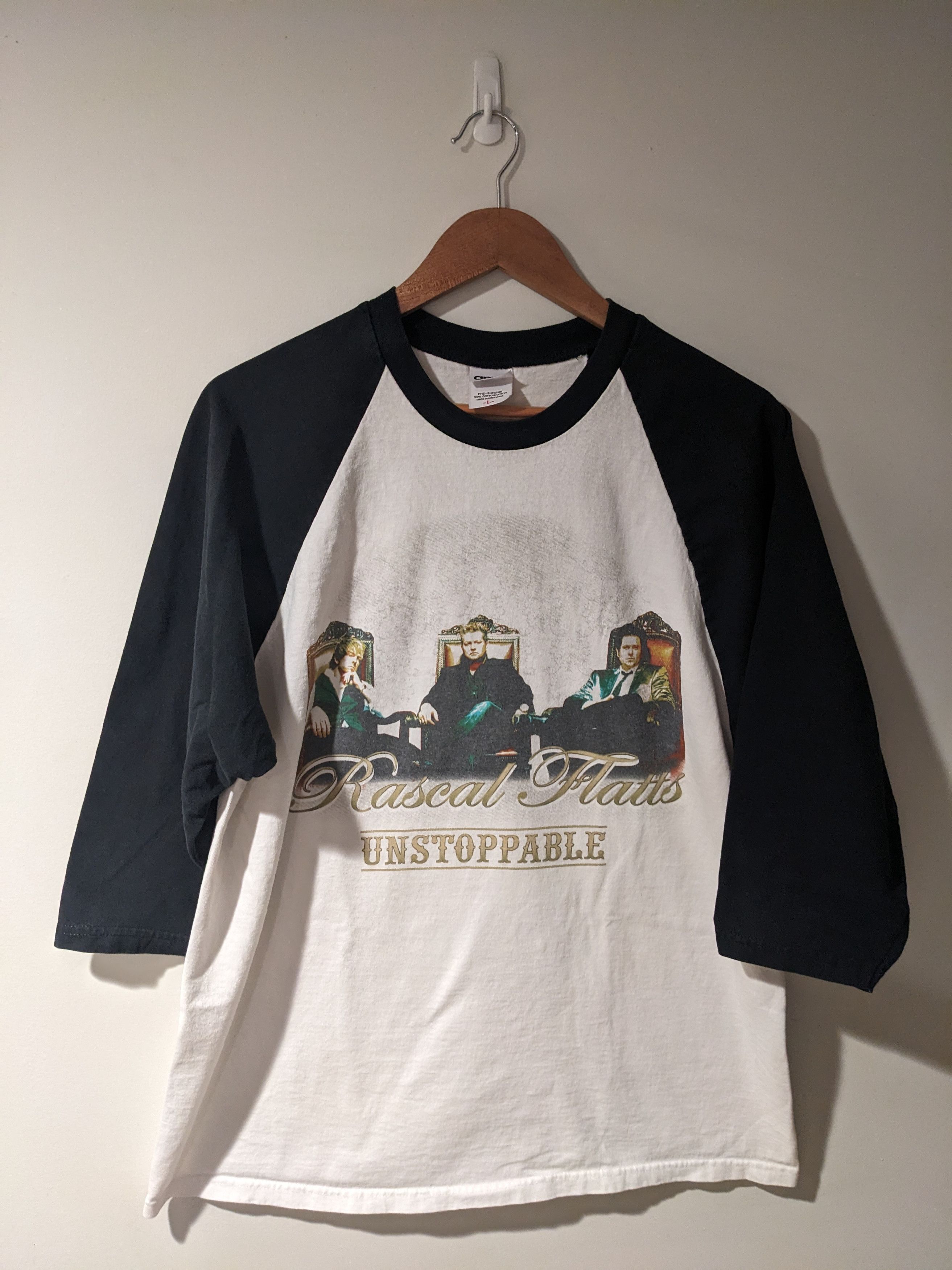 Band Tees × Vintage Vintage 2009 Rascal Flatts Unstoppable Baseball T-Shirt Size US L / EU 52-54 / 3 - 1 Thumbnail