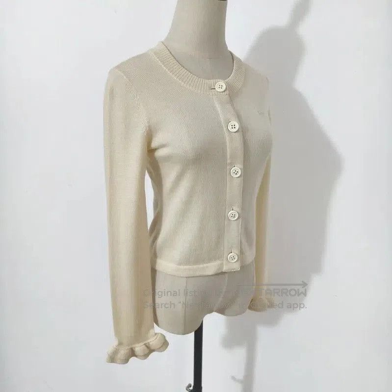 Other Burberry Women's Beige Wool Cardigan for Spring. Size M / US 6-8 / IT 42-44 - 4 Thumbnail