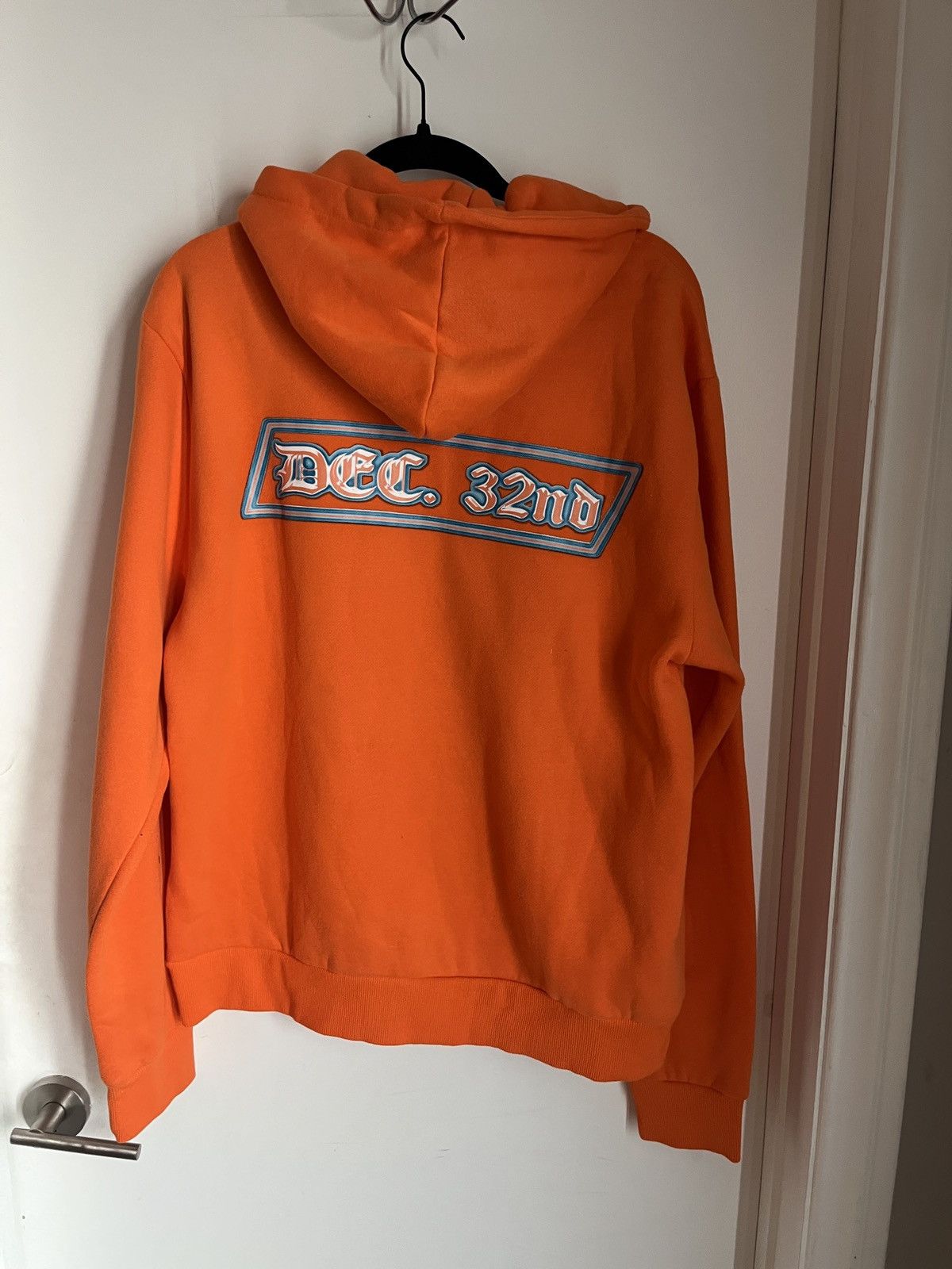 Other NWOT December 32 Orange Sweatsuit Pants XL Size US XL / EU 56 / 4 - 3 Thumbnail