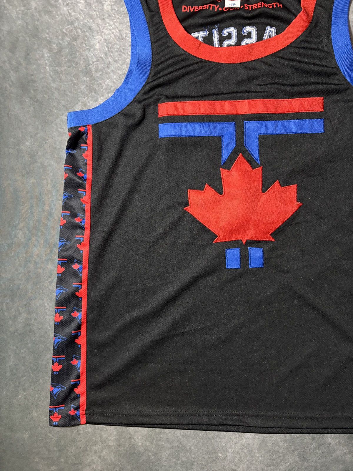 MLB 2025 Toronto Blue Jays Basketball Jersey Chris Bassit Promo Size US XL / EU 56 / 4 - 6 Thumbnail