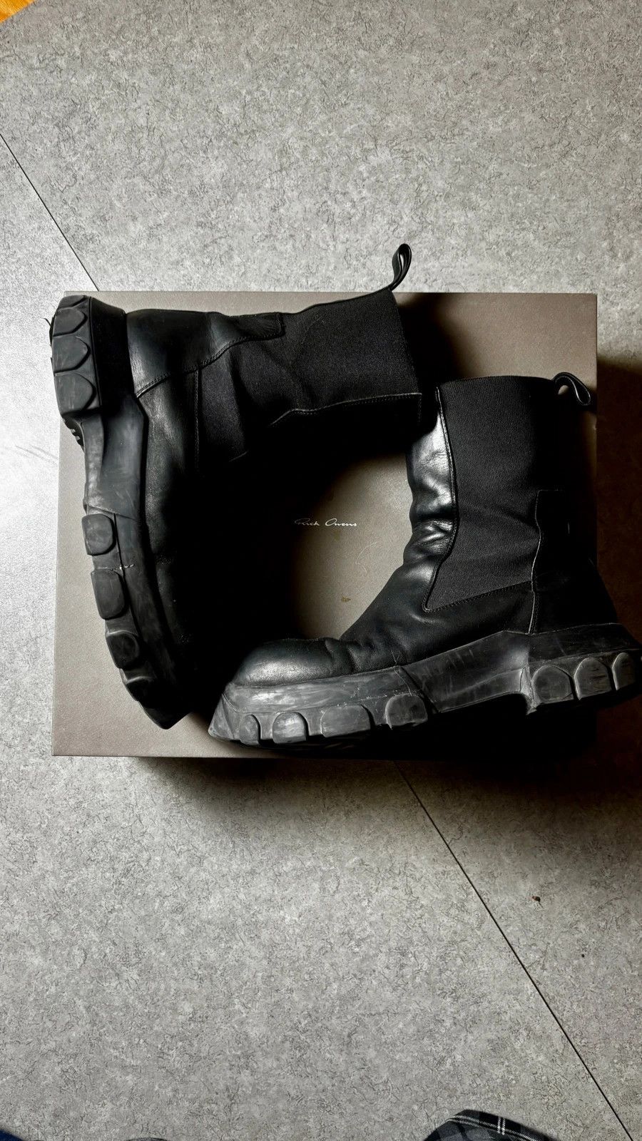 Rick Owens Rick Owens Bozo Beatles FW19 Black – Size 42 – Made in Italy Size US 9 / EU 42 - 1 Thumbnail