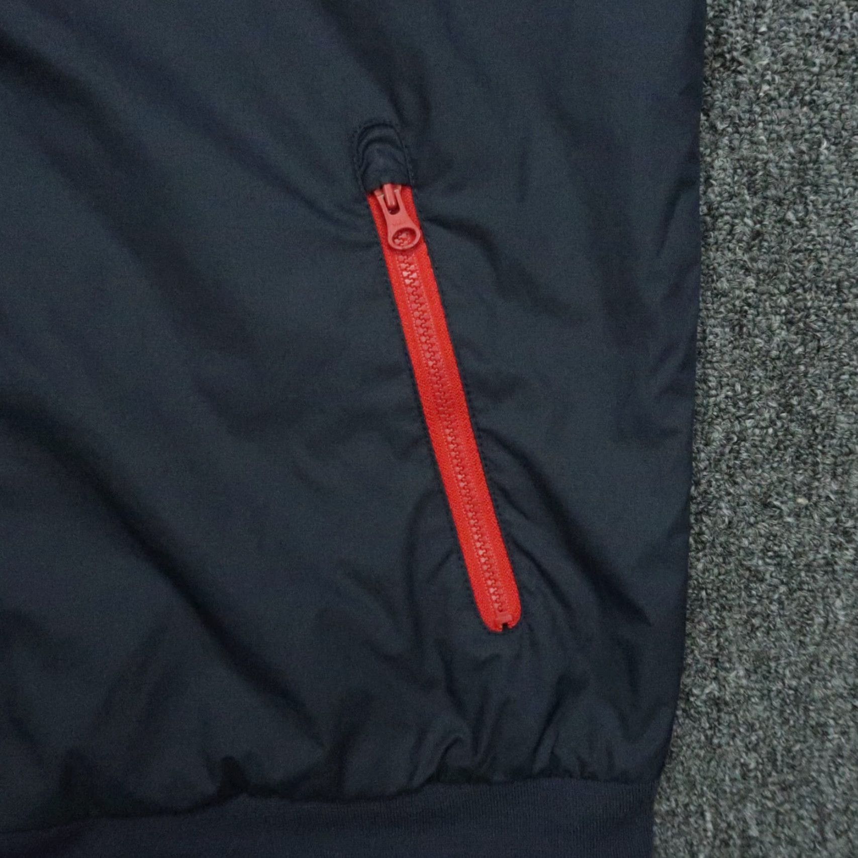 Nike Nike Jacket Mens Medium Blue Red Windrunner Colorblock Hooded Full Zip Pockets Softshell Badging: Swoosh, Windbreaker, Sportswear Size US M / EU 48-50 / 2 - 4 Thumbnail