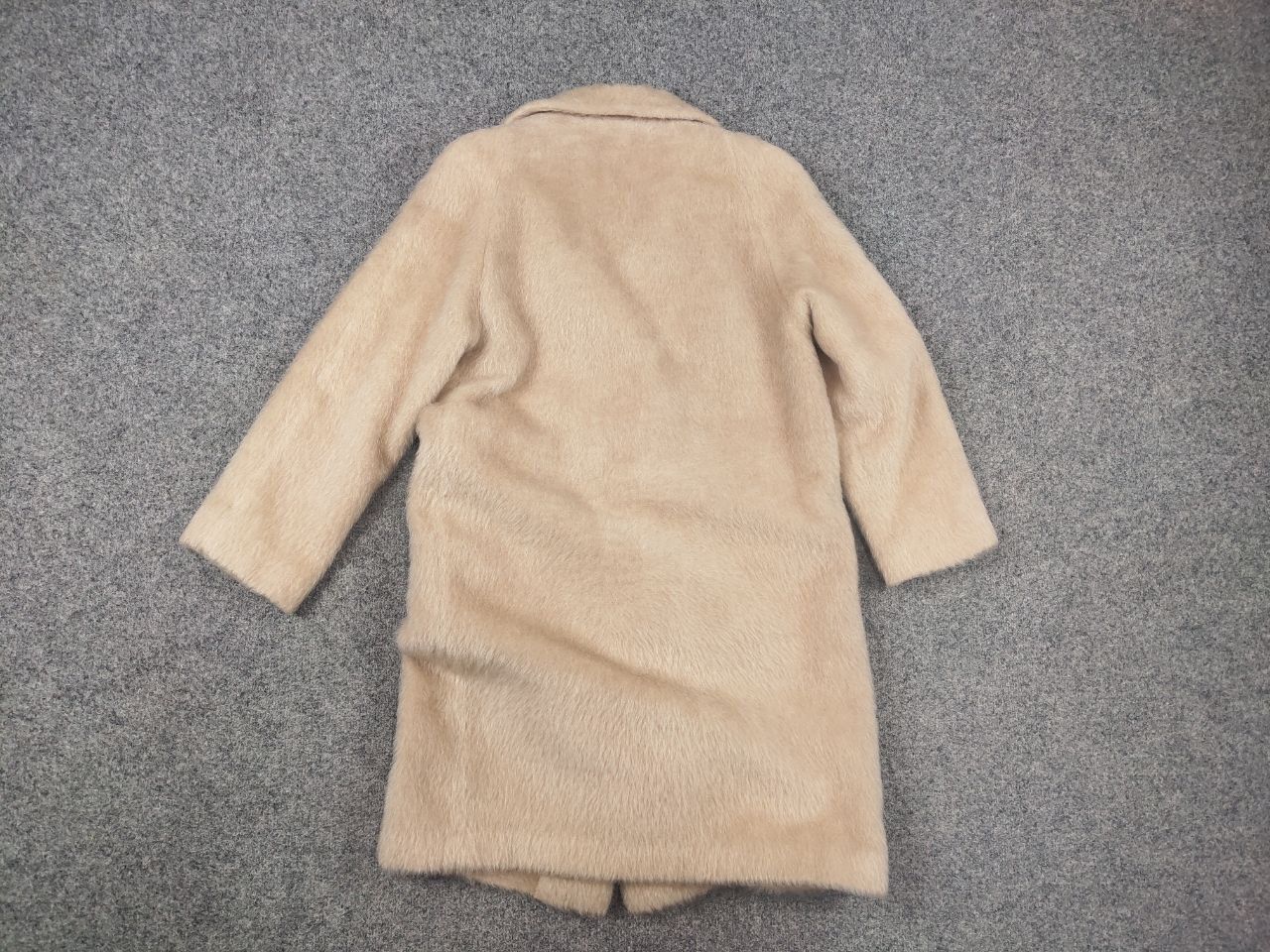 Vintage Vintage 1950's/60's Luxury Mohair fuzzy Beige Coat Jacket Size M / US 6-8 / IT 42-44 - 11 Thumbnail