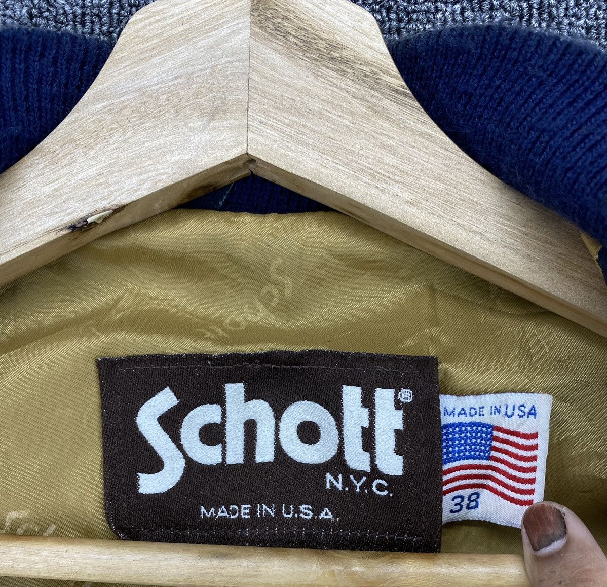 Schott Vintage 80s SCHOTT NYC Suede Leather Bomber Jacket Size US M / EU 48-50 / 2 - 7 Thumbnail