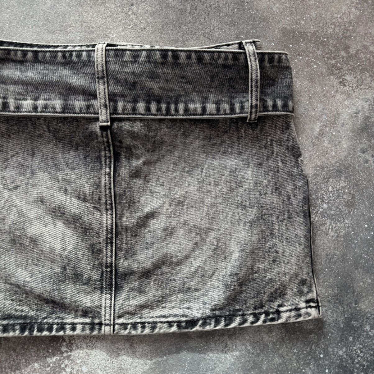 20471120 × Japanese Brand Amazing Washed Belted Mini Skirt Size 28" / US 6 / IT 42 - 8 Thumbnail