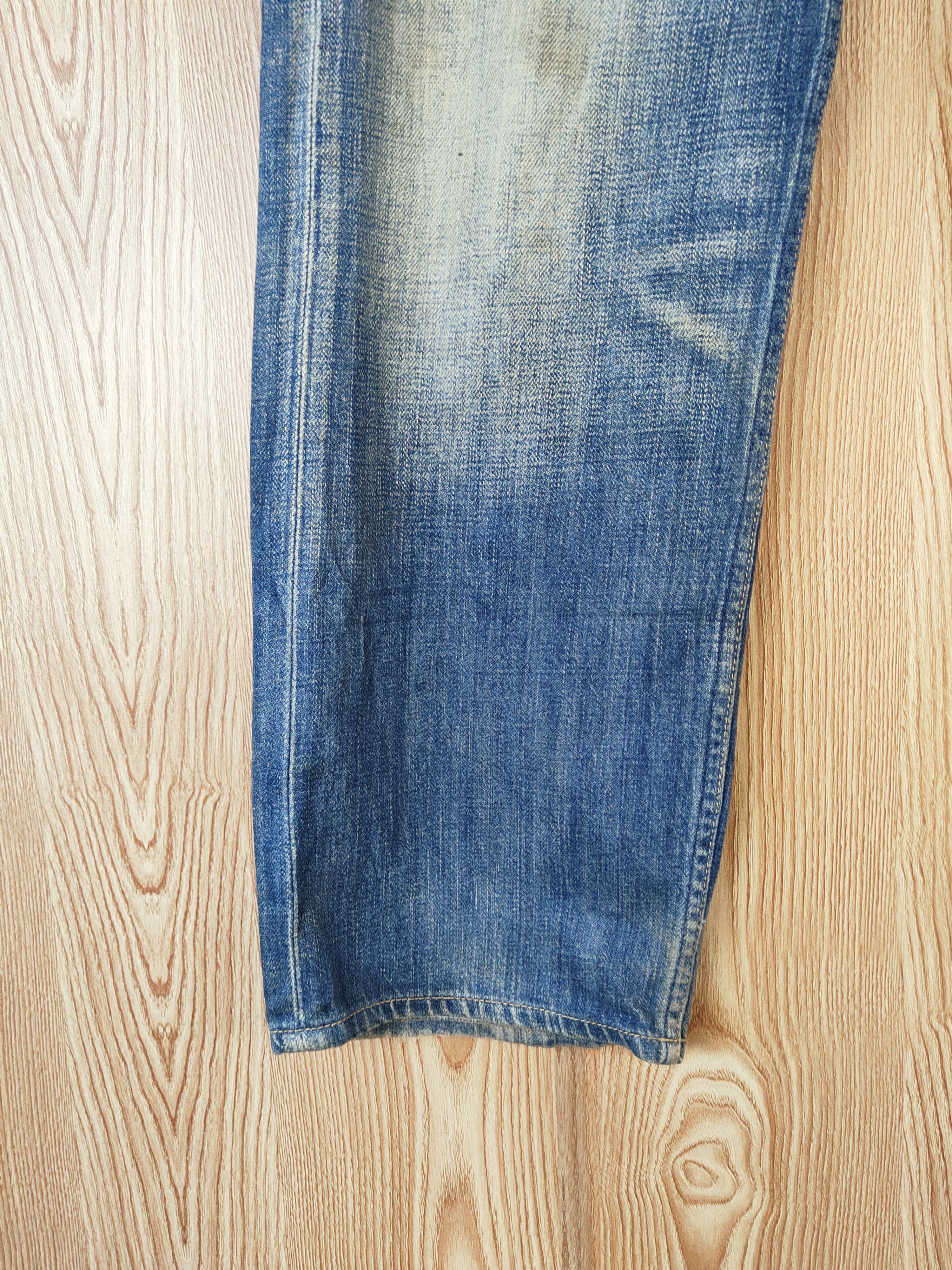 Levi's 503 Levi's Dark Blue Distressed Ripped Jeans #W494 Size US 31 - 4 Thumbnail