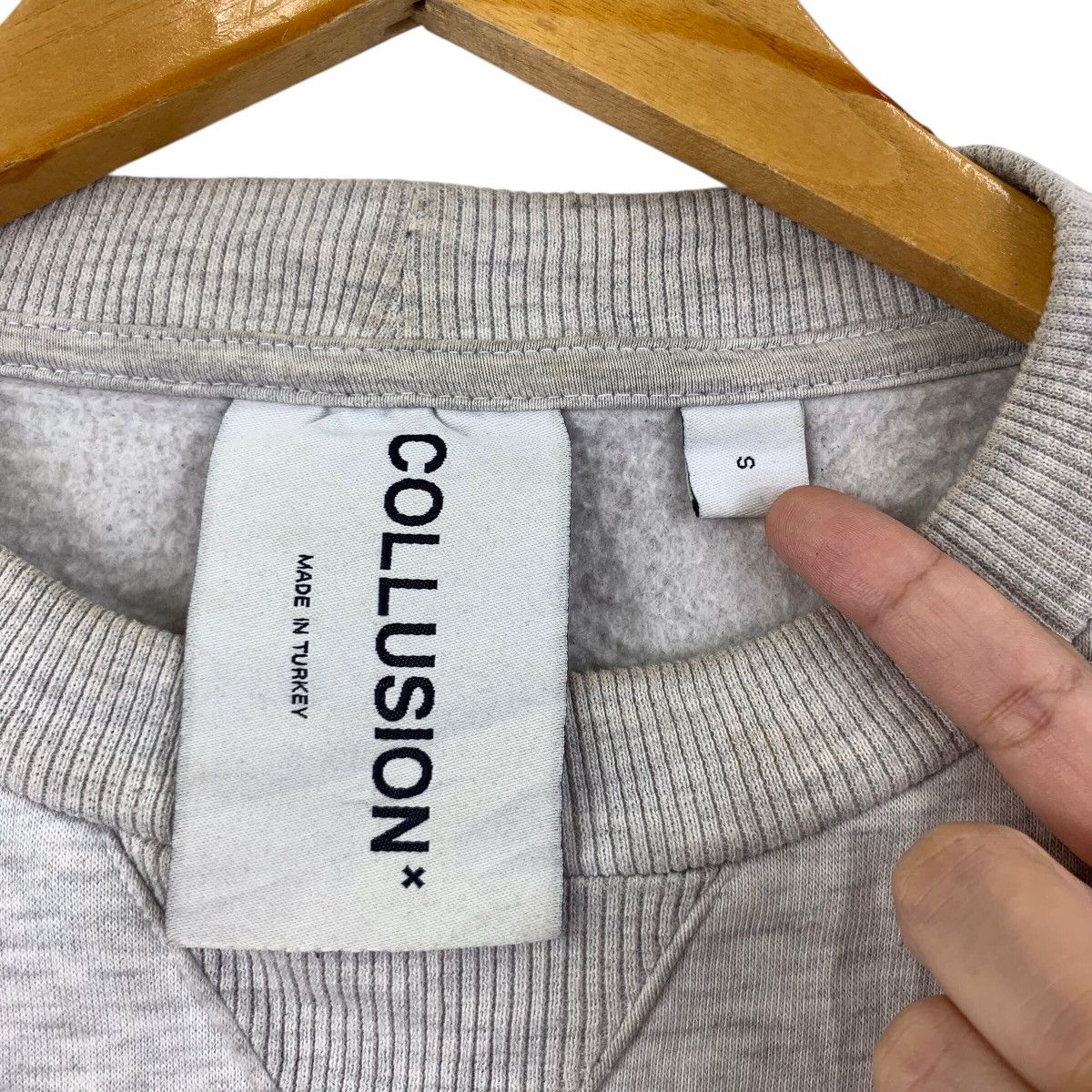 Vintage ASOS COLLUSION 2018 Logo Print Grey Sweatshirt Size US S / EU 44-46 / 1 - 6 Thumbnail