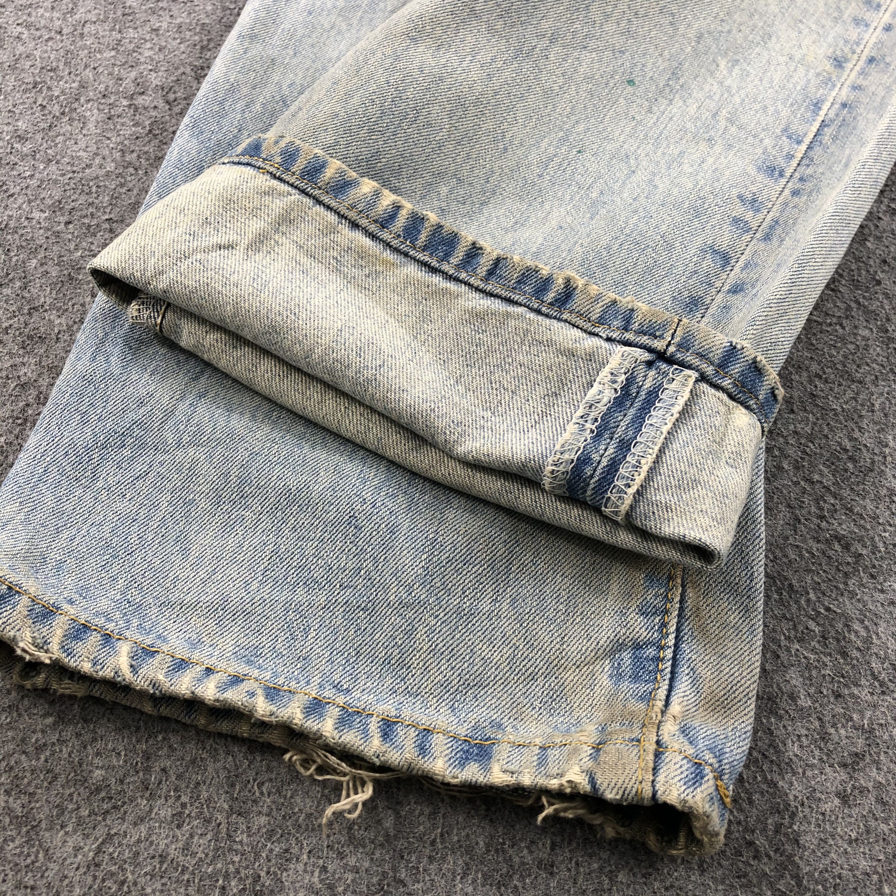 Levi's × Vintage 90s Vintage Light Wash Levis 501 Jeans-JM1827 Size US 32 / EU 48 - 7 Thumbnail