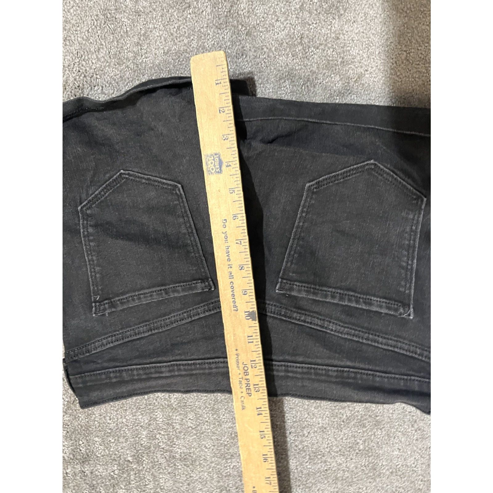 Old Navy Old Navy Black Denim Shorts Womens Size 10 Boyfriend Cuffed Hem Stretch 5-Pocket Size 32" / US 10 / IT 46 - 5 Thumbnail