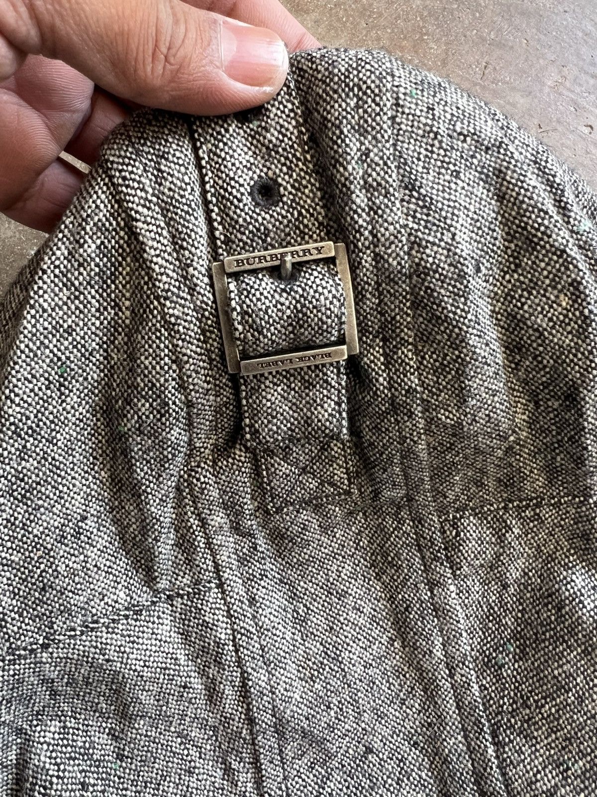 Burberry Vtg Burberry Black Label Multipocket Novacheck Hoodie Jacket Size US L / EU 52-54 / 3 - 22 Thumbnail