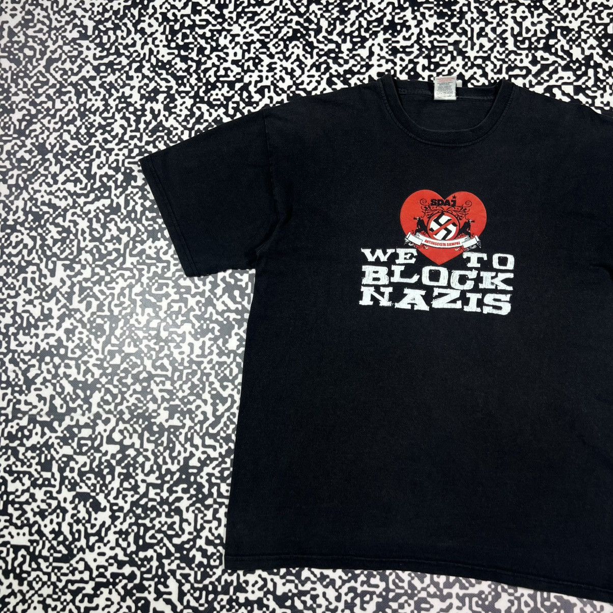 Vintage Vintage Y2K Rare SDAI Block Nazis Italian Antifa Punk Tshirt Size US M / EU 48-50 / 2 - 2 Thumbnail