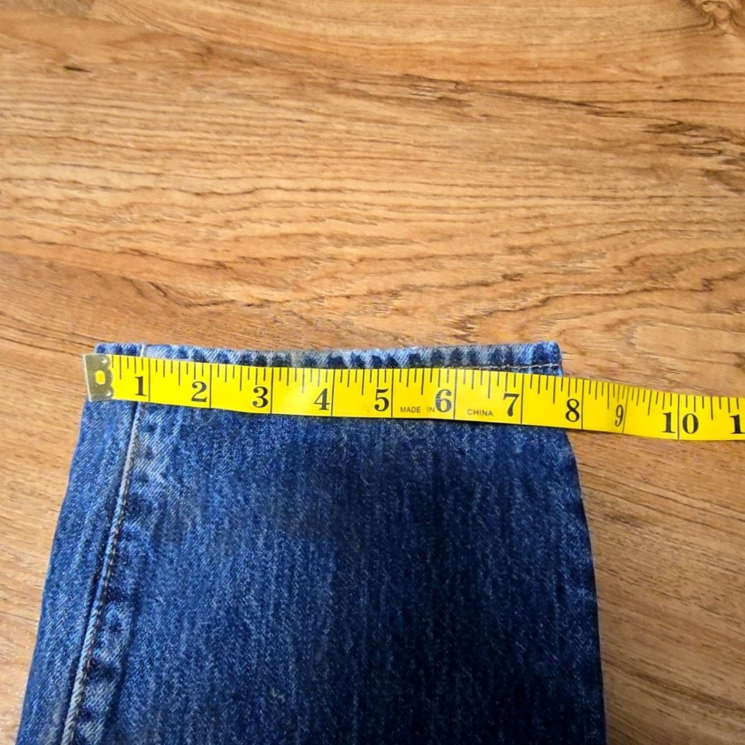 Levi's Levi's 501 Jeans Button Fly Faded Blue Denim 34x34 Size US 34 / EU 50 - 15 Thumbnail