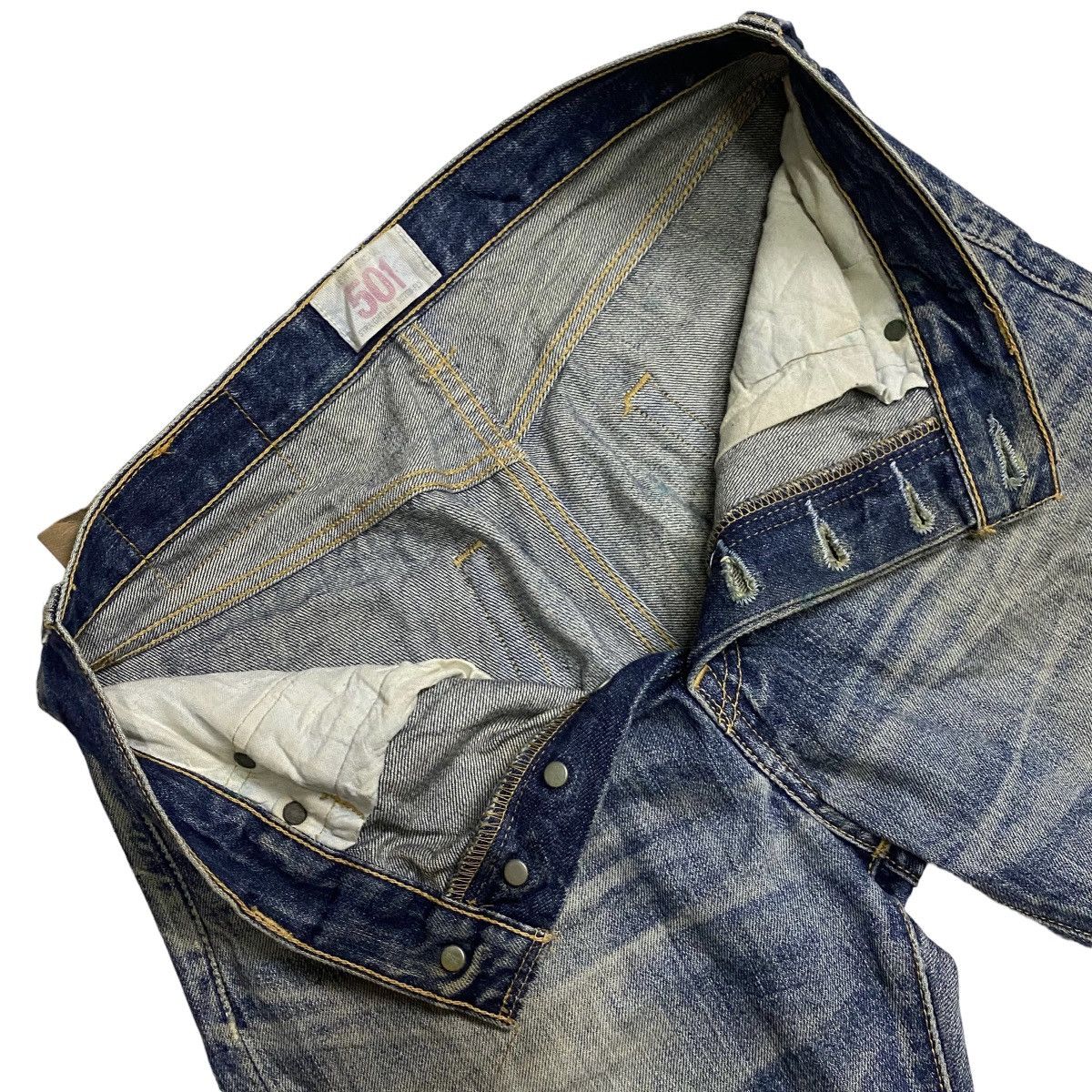 Levi's Levis 501 Kurt Cobain distressed denim Size US 30 / EU 46 - 5 Thumbnail