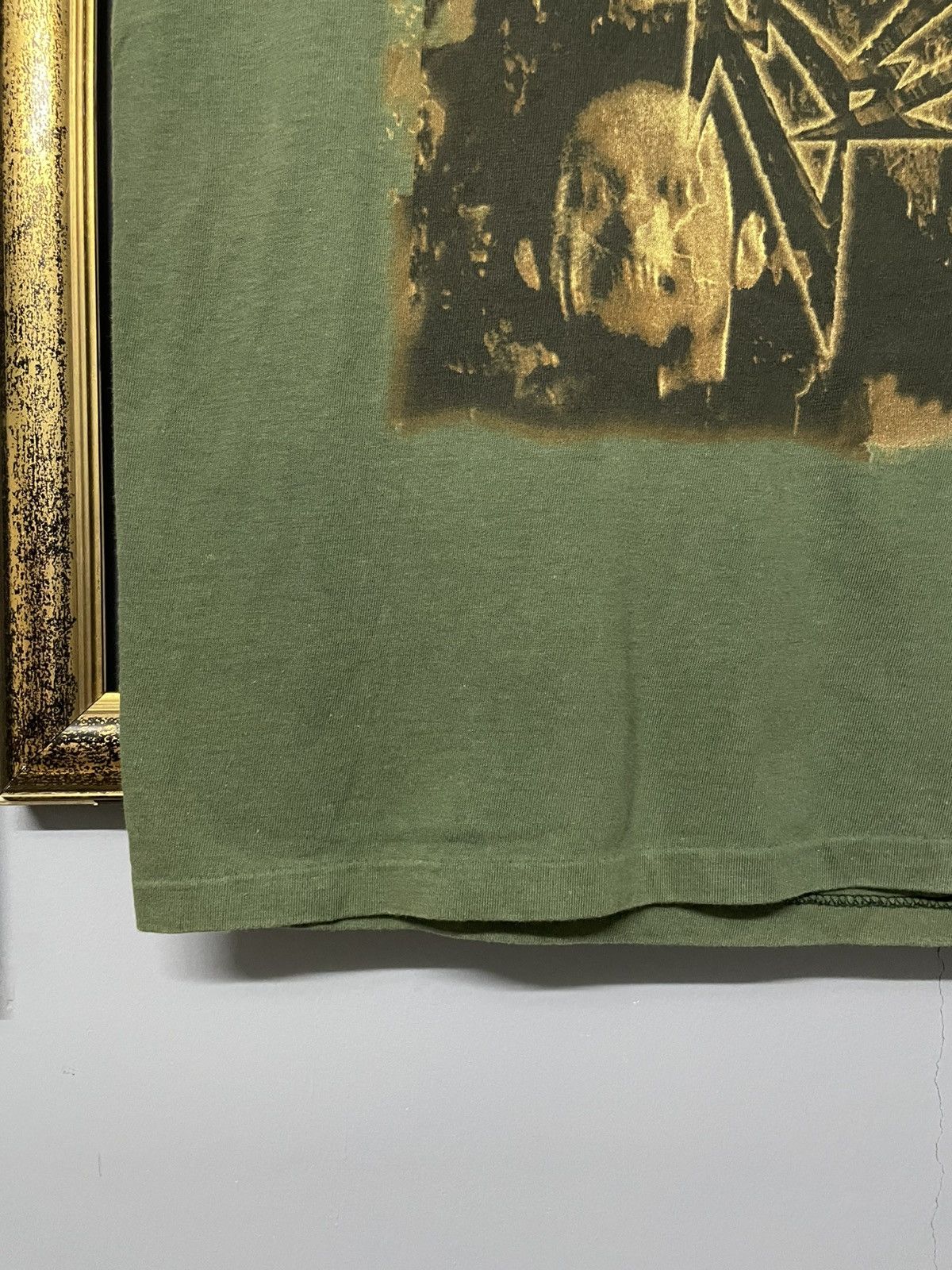 Vintage Vintage 1998 Og Metallica Tour Single Stitch Sunfaded Tee Size US XL / EU 56 / 4 - 7 Thumbnail