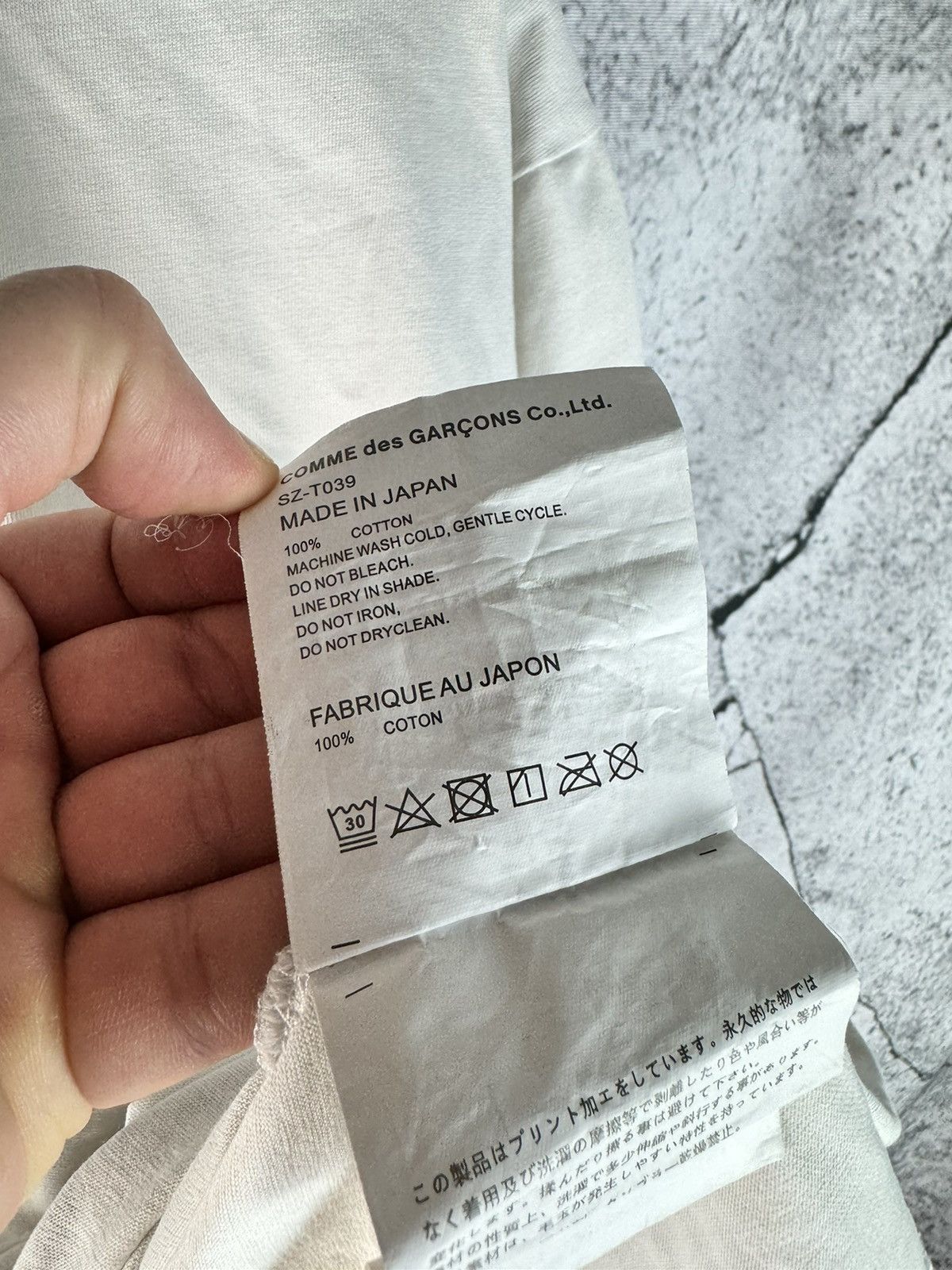 Cactus Plant Flea Market × Comme des Garcons Cactus Plant Flea Market x CDG Go Be Kind Size US L / EU 52-54 / 3 - 4 Thumbnail