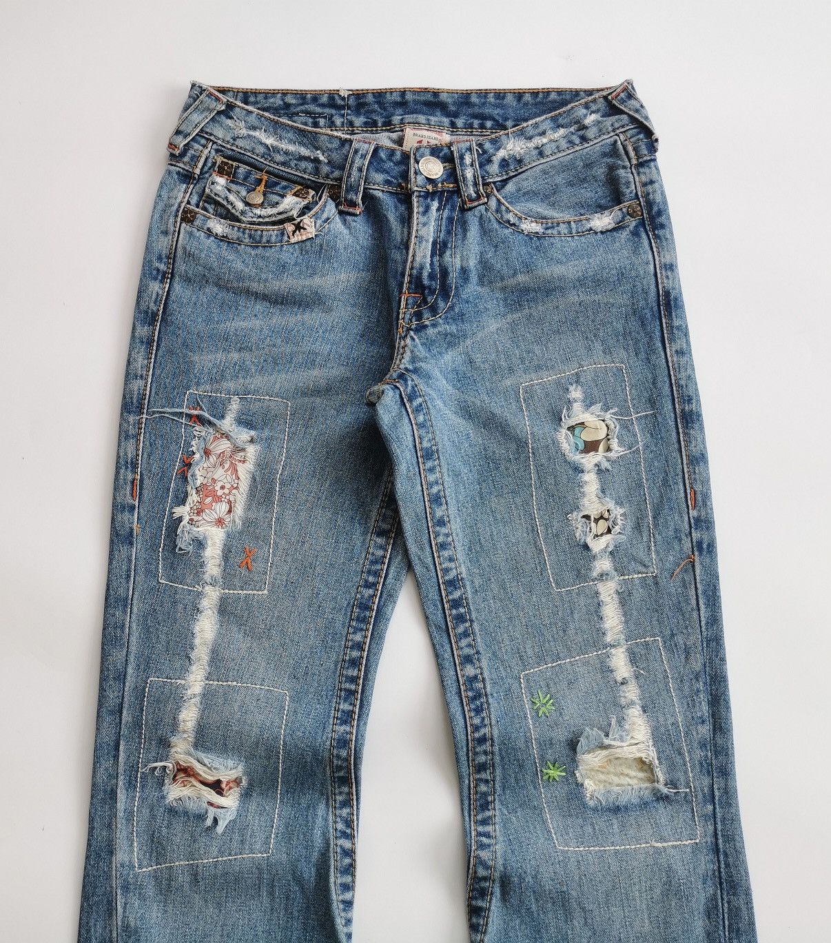 True Religion Woodstock Bootcut True Religion Patchwork Distressed Jeans Size 27" / US 4 / IT 40 - 2 Thumbnail