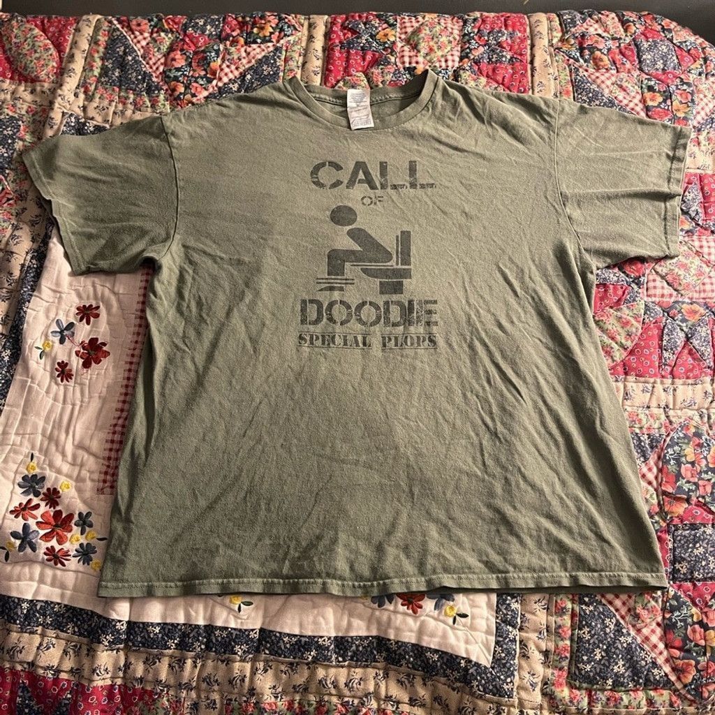 Delta Call of Doodie Special Plops green shirt size XL Size US XL / EU 56 / 4 - 1 Thumbnail