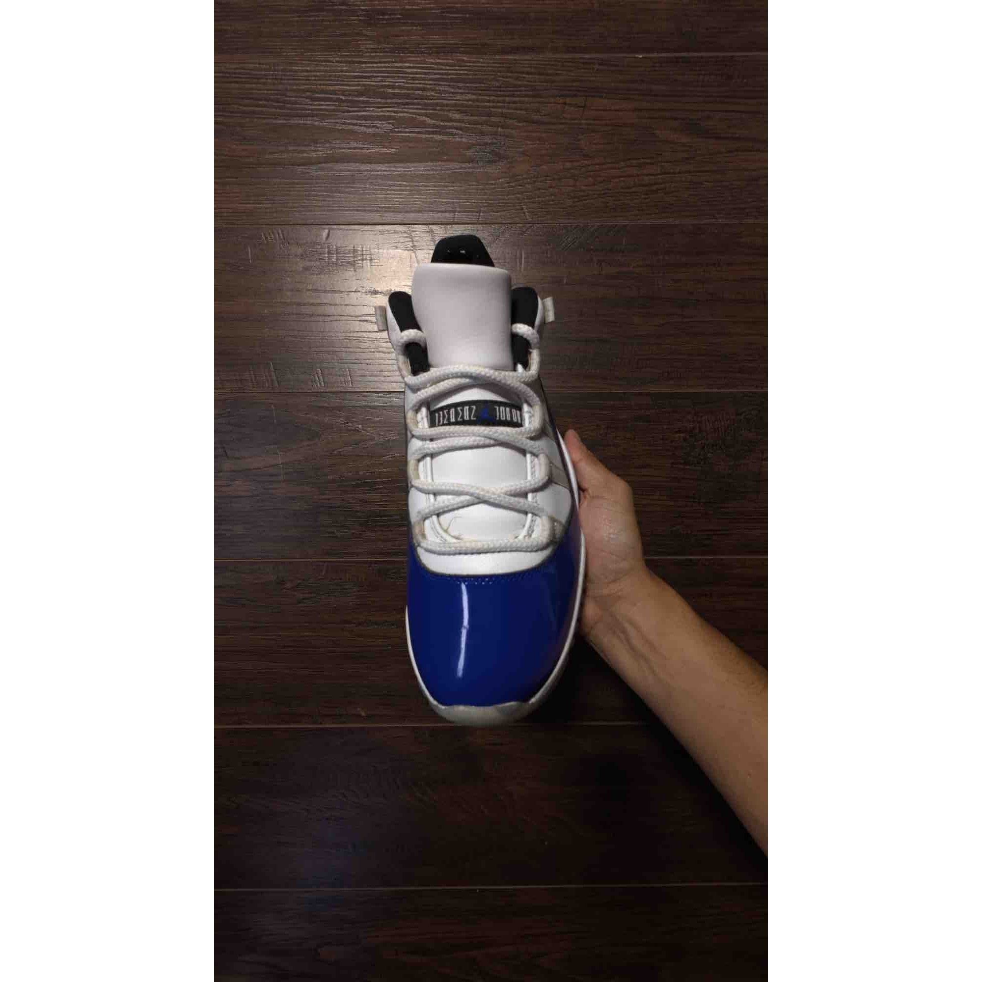 Jordan Brand Jordan 11 Retro Low White Concord (Women's) [USED] - 10 M Size US 10 / EU 43 - 4 Thumbnail