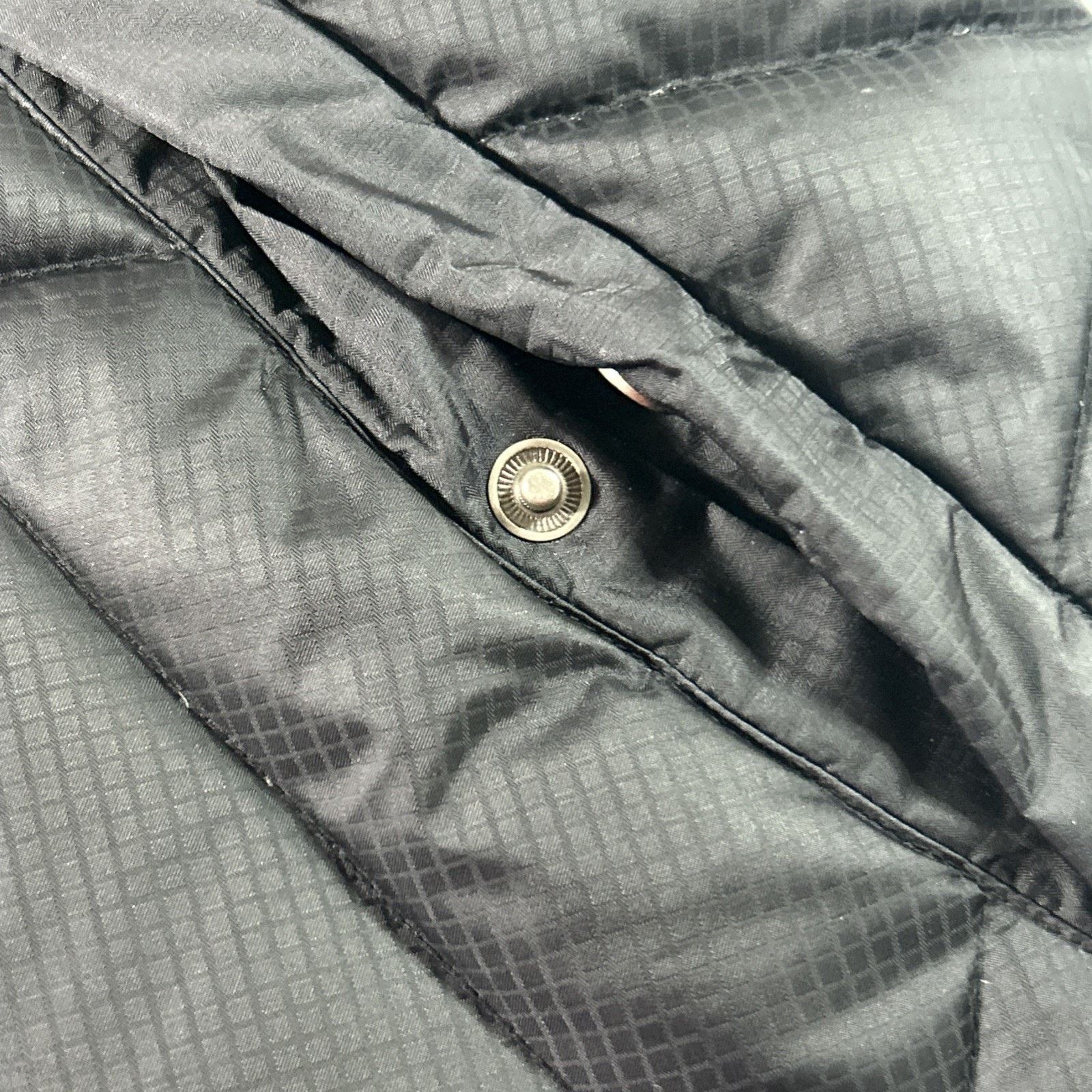 Volcom RARE Volcom Fuzzar Snow Vest Downed Jacket W's Large Revers Size L / US 10 / IT 46 - 21 Thumbnail