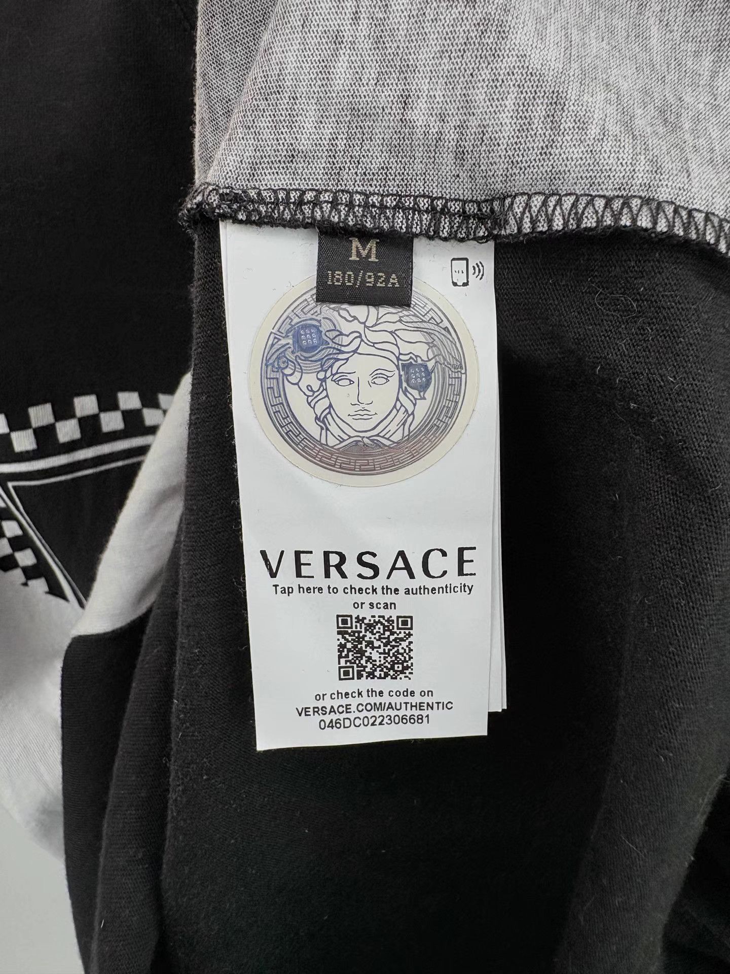 Versace VERSACE Black & White Print Short Sleeve K1 Size US M / EU 48-50 / 2 - 4 Thumbnail