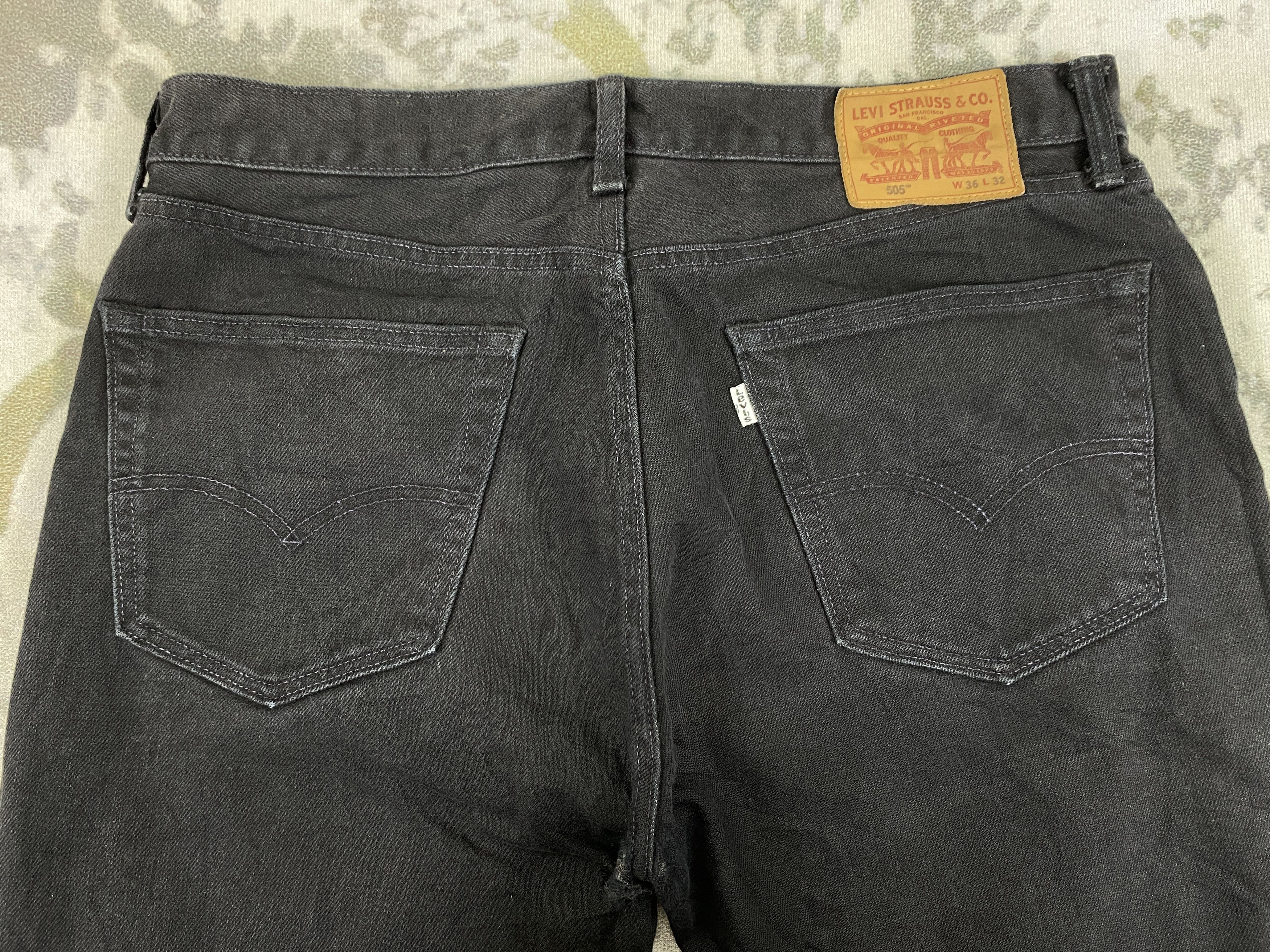 Levi's Black Vintage Levi's 505 Jeans 36x26 Denim- JN3728 Size US 36 / EU 52 - 4 Thumbnail