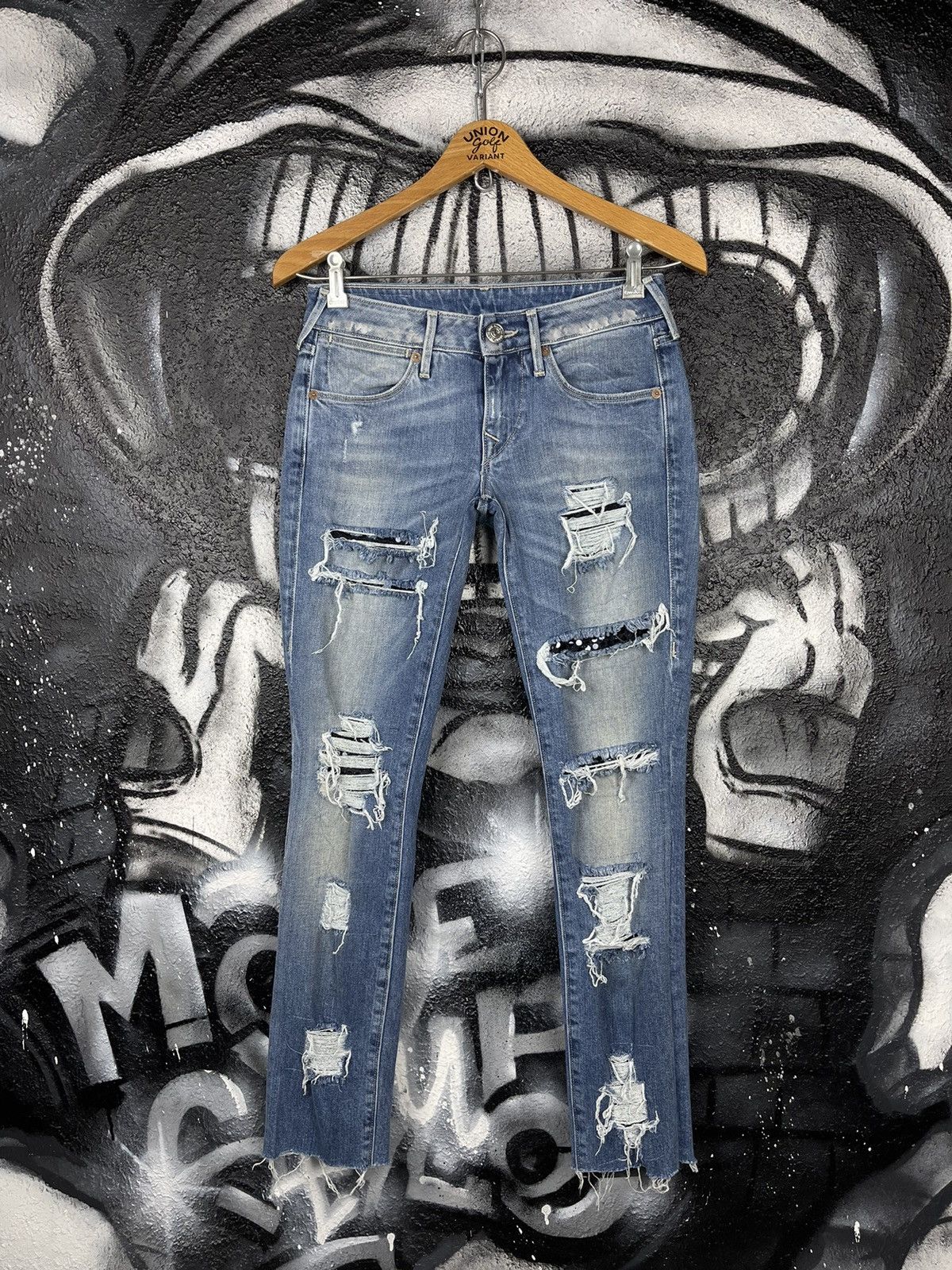 True Religion True Religion Shannon Distressed Denim Slim Jeans Women’s 26 Size 26" / US 2 / IT 38 - 3 Thumbnail