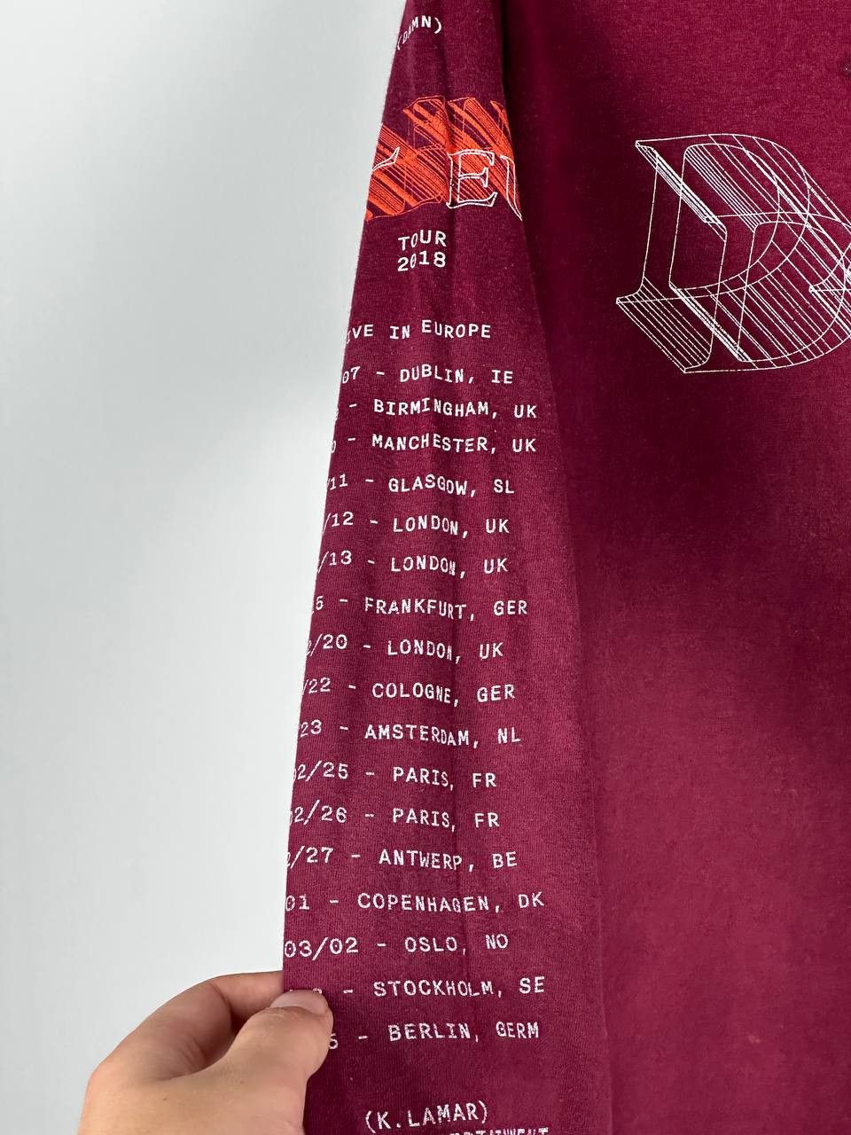 Kendrick Lamar Kendrick Lamar 2018 tour red longsleeve tee DAMN. TDE Size US M / EU 48-50 / 2 - 8 Thumbnail
