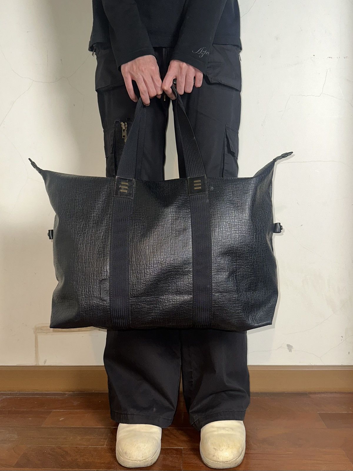 Jean Paul Gaultier Embossed Black Duffle Bag Size ONE SIZE - 4 Thumbnail