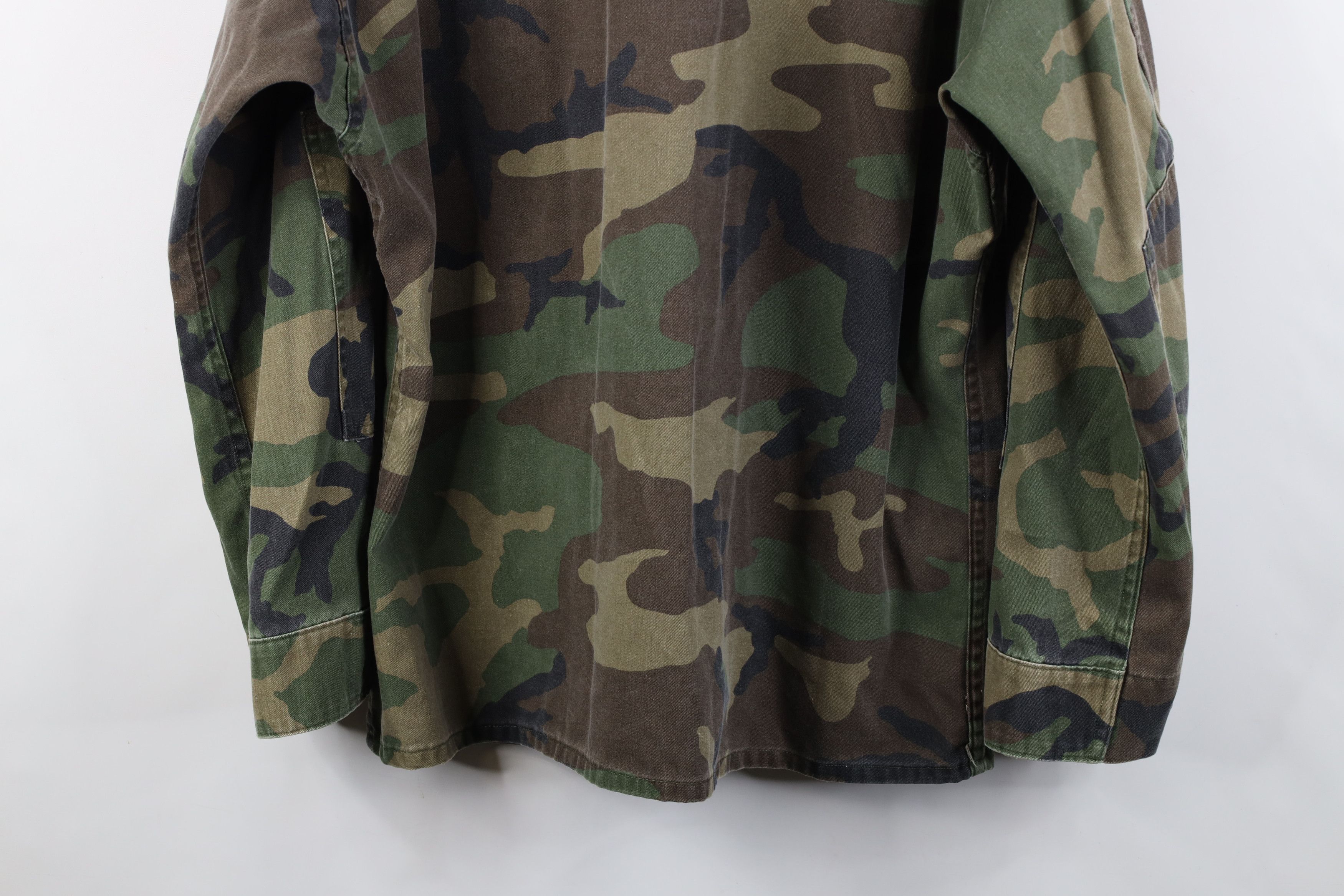Vintage Vintage 90s Streetwear Military Camouflage Field Jacket Size US L / EU 52-54 / 3 - 15 Thumbnail