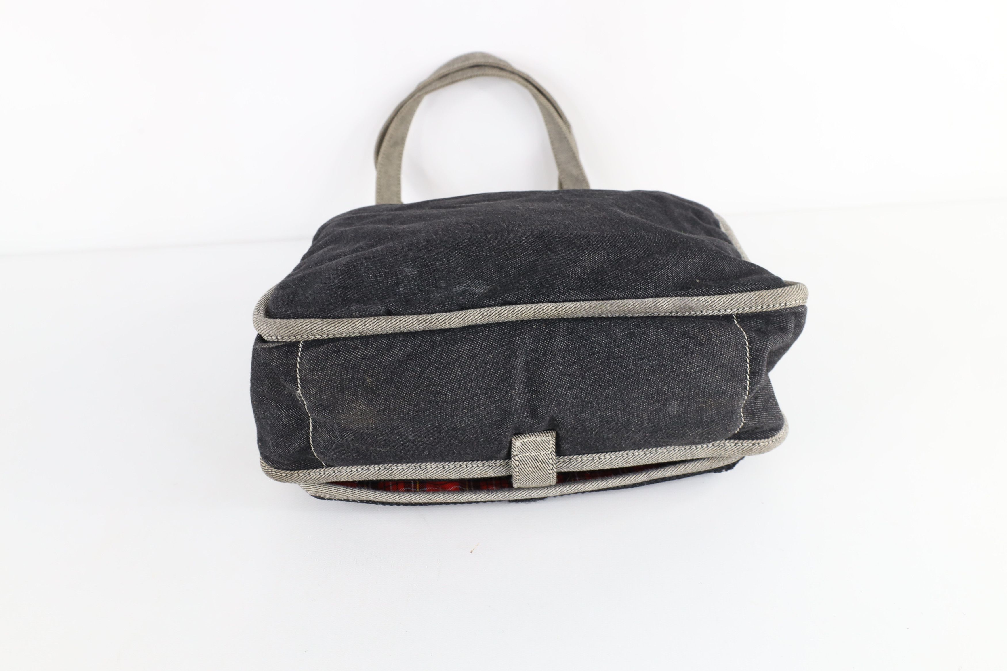 Tommy Hilfiger × Vintage Vintage 90s Tommy Hilfiger Distressed Spell Out Tote Messeng Size ONE SIZE - 6 Thumbnail