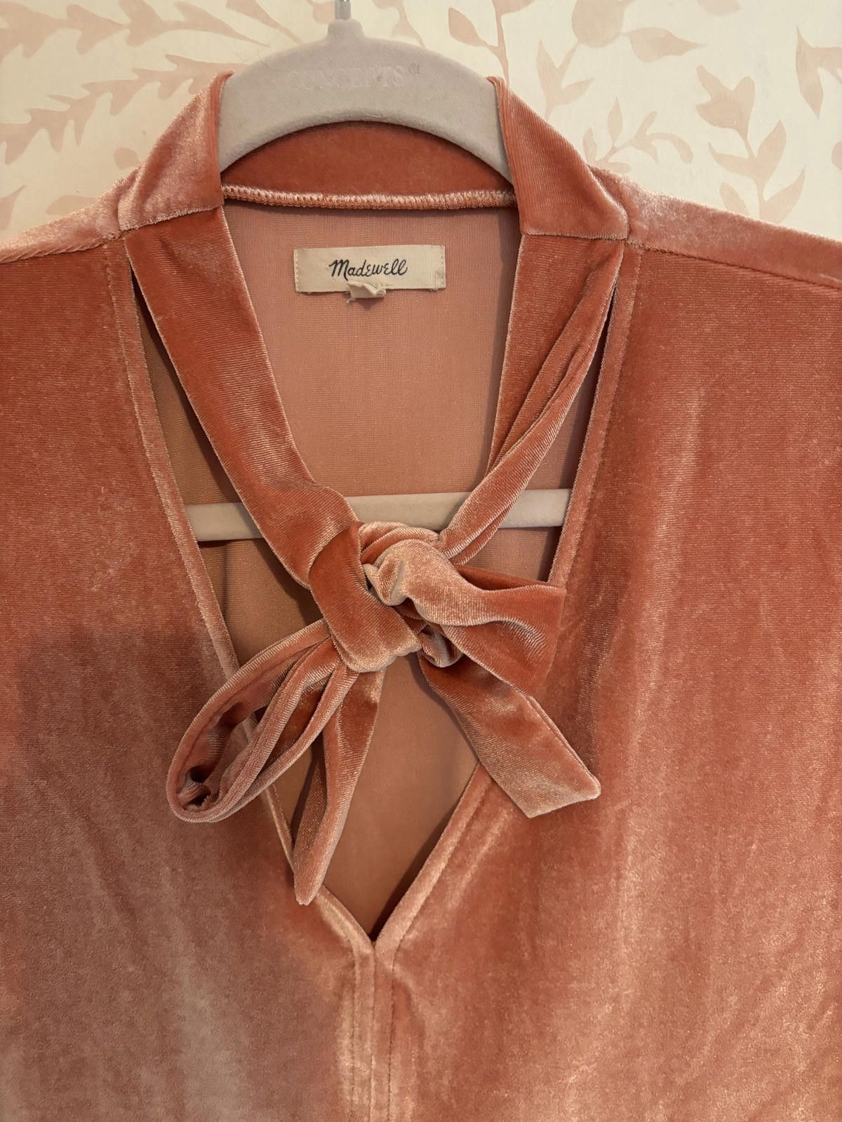 Madewell Madewell Velvety Peach Top with Tie-Detail Size L / US 10 / IT 46 - 2 Thumbnail