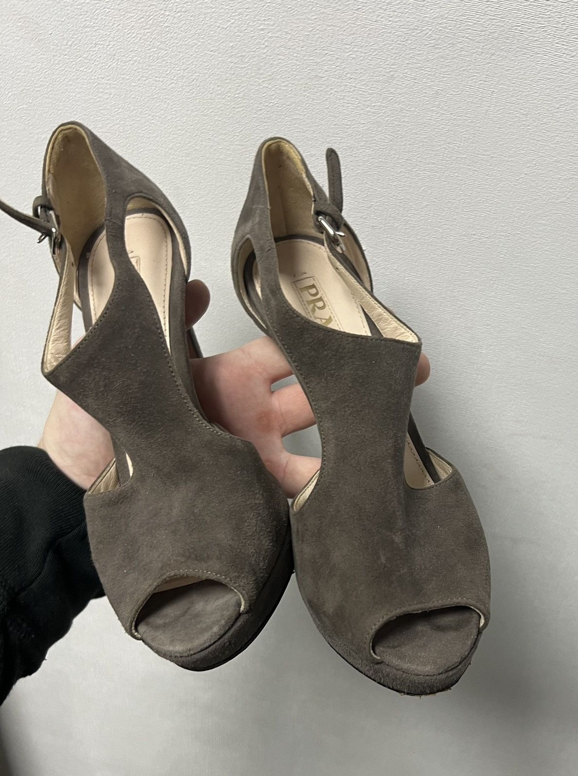 Prada Vintage Prada Women Luxury Heels Size 37 Size US 7 / IT 37 - 4 Thumbnail