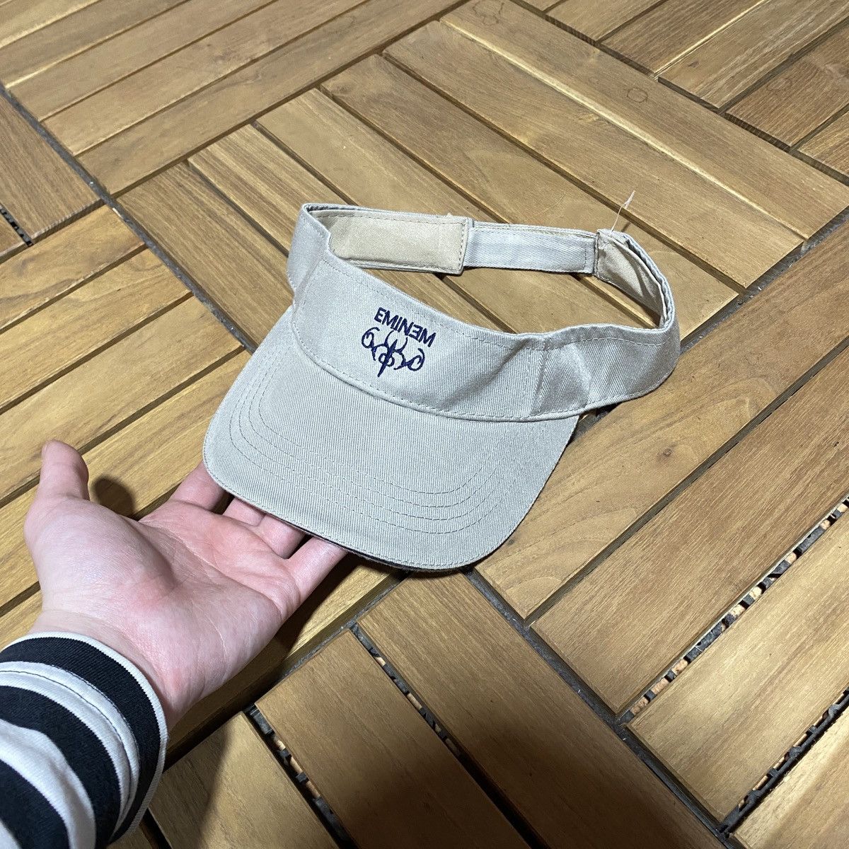 Eminem VINTAGE EMINEM TRIBAL VISOR CAP 90s Size ONE SIZE - 1 Thumbnail
