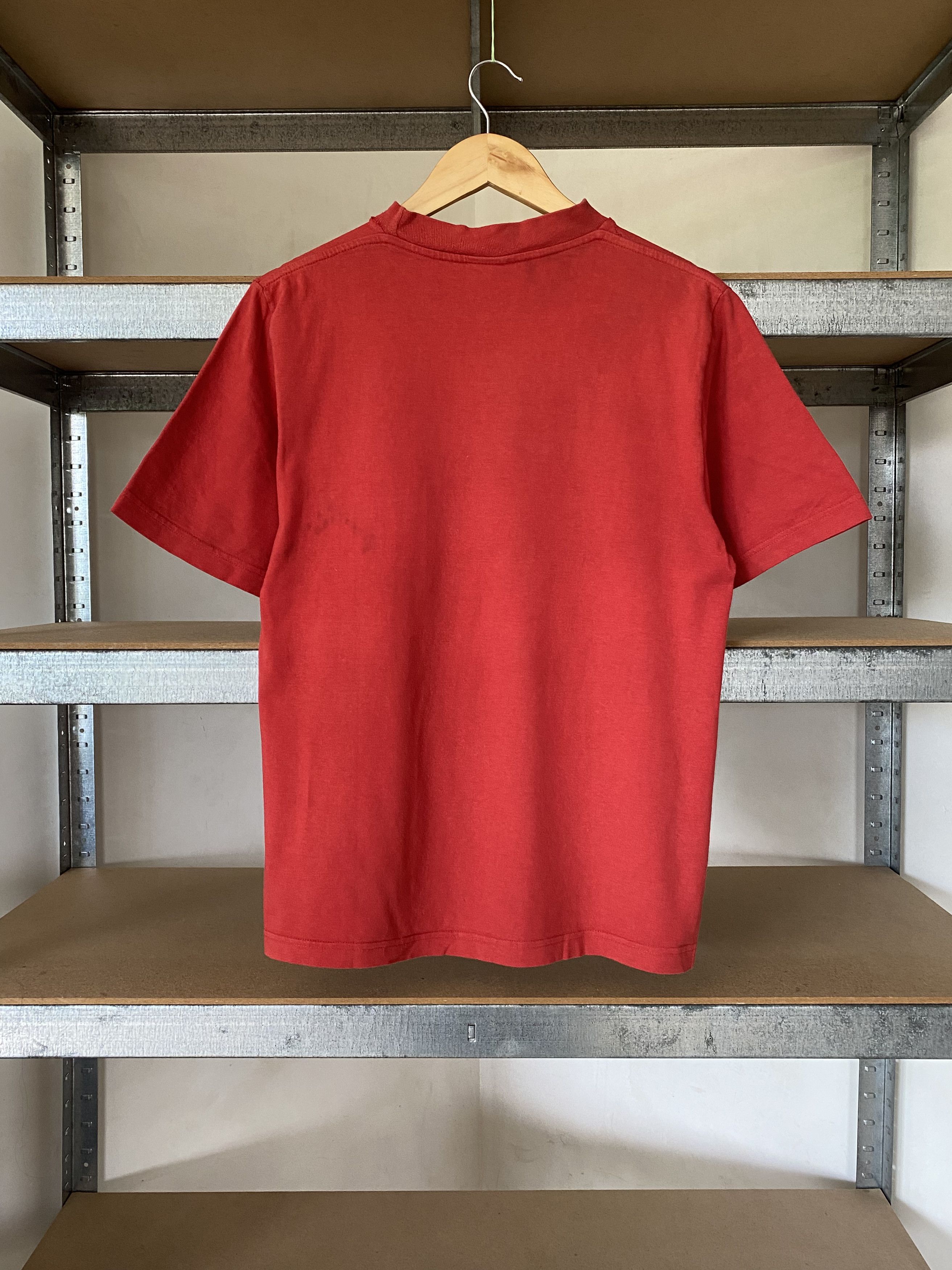 Osiris Osiris Vintage 90s Uaa Skateboarding Red Tee Size US XS / EU 42 / 0 - 2 Thumbnail