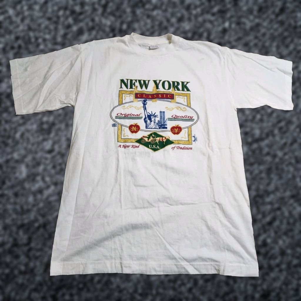 Vintage VINTAGE Top T'z T-Shirt Shirt Men L White 90s New York Travel Souvenir Distressed Size US L / EU 52-54 / 3 - 1 Thumbnail
