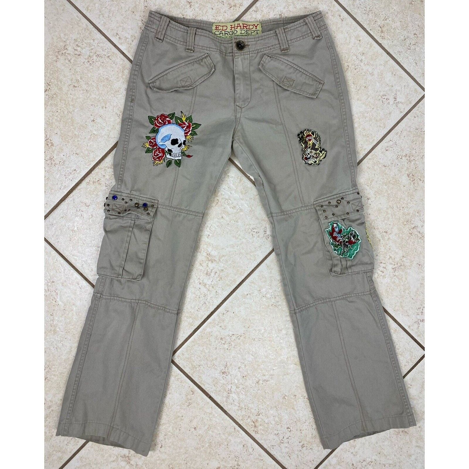 Ed Hardy VTG Ed Hardy Khaki Cargo Pants 27 Skull Patches Rhinestone Size 27" / US 4 / IT 40 - 1 Thumbnail